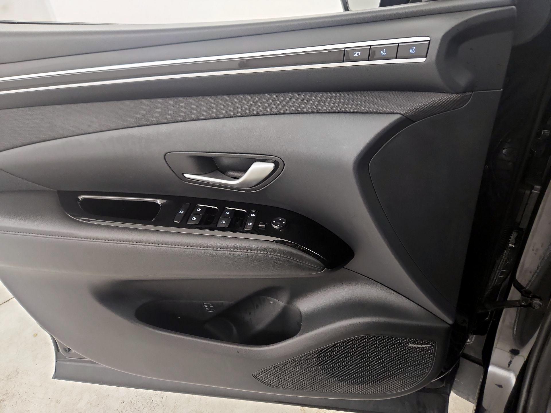 Thumbnail: 2023 Hyundai Tucson - 12