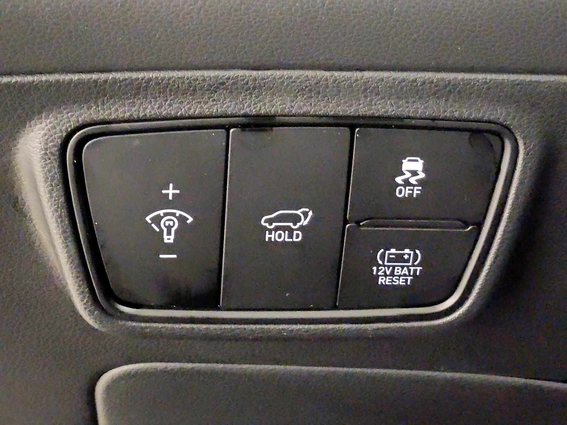 Thumbnail: 2023 Hyundai Tucson - 13