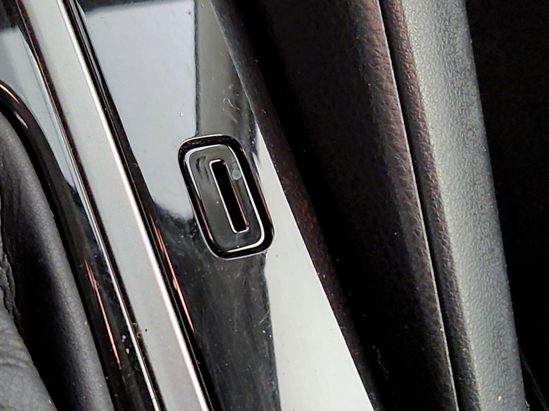 Thumbnail: 2021 Toyota Corolla - 19