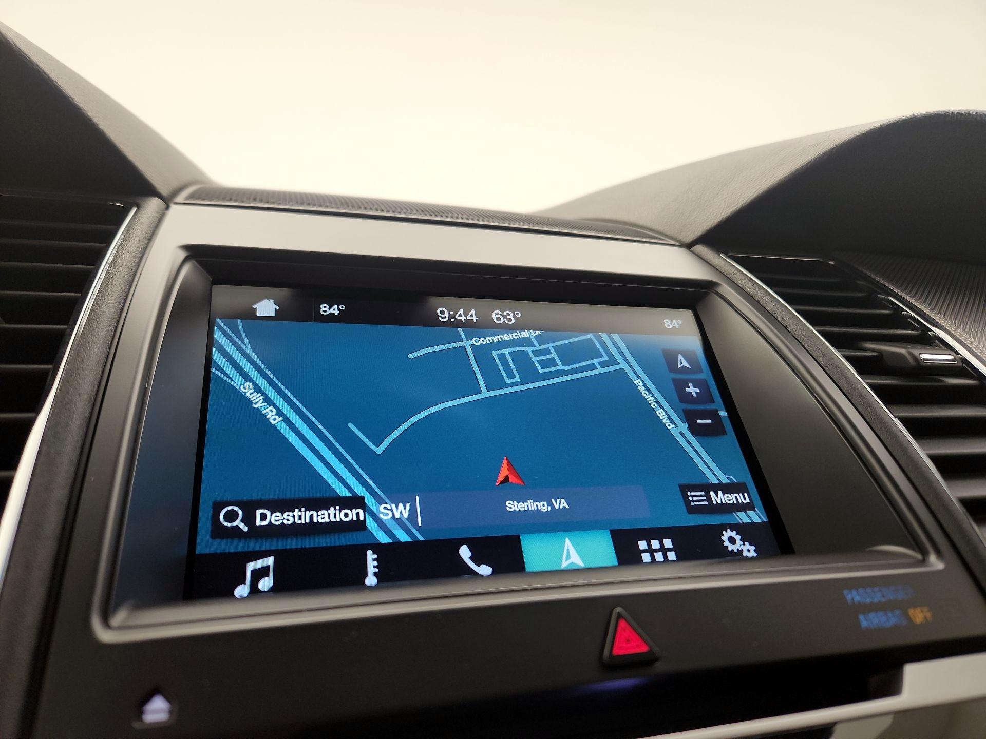 Thumbnail: 2018 Ford Taurus - 14