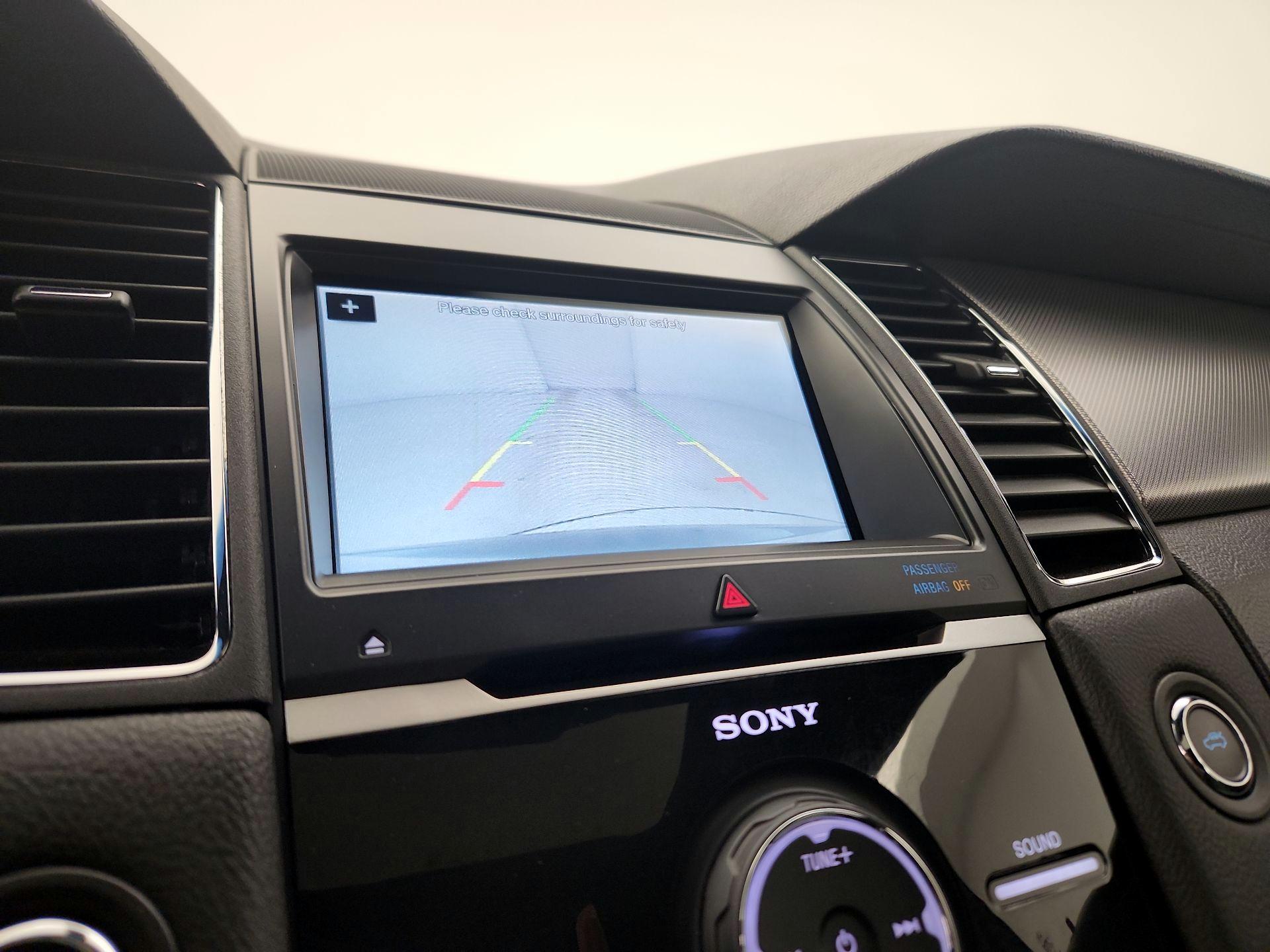 Thumbnail: 2018 Ford Taurus - 15