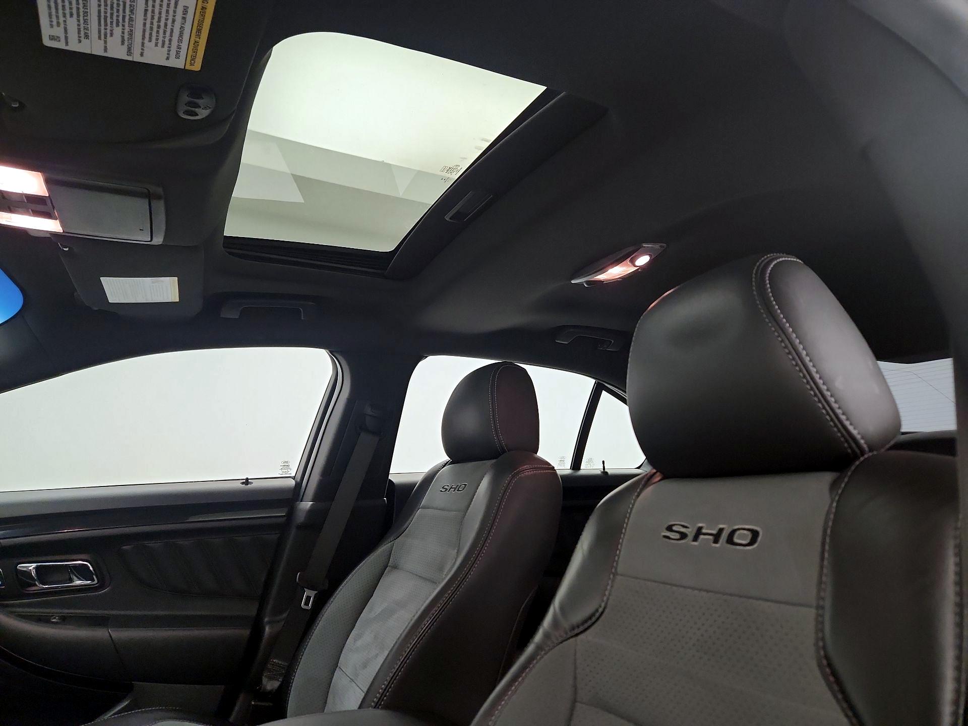 Thumbnail: 2018 Ford Taurus - 20