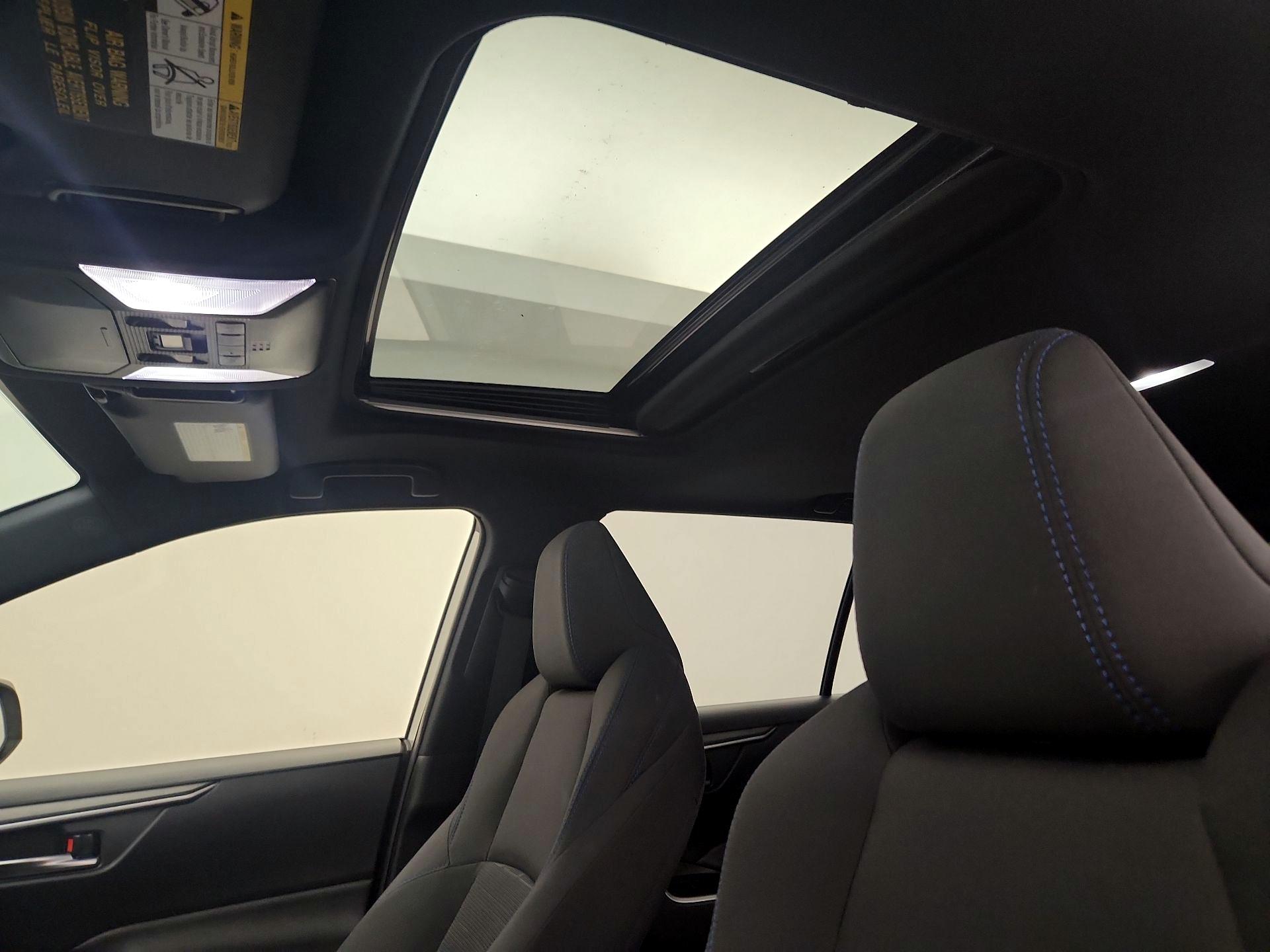 Thumbnail: 2022 Toyota RAV4 - 20