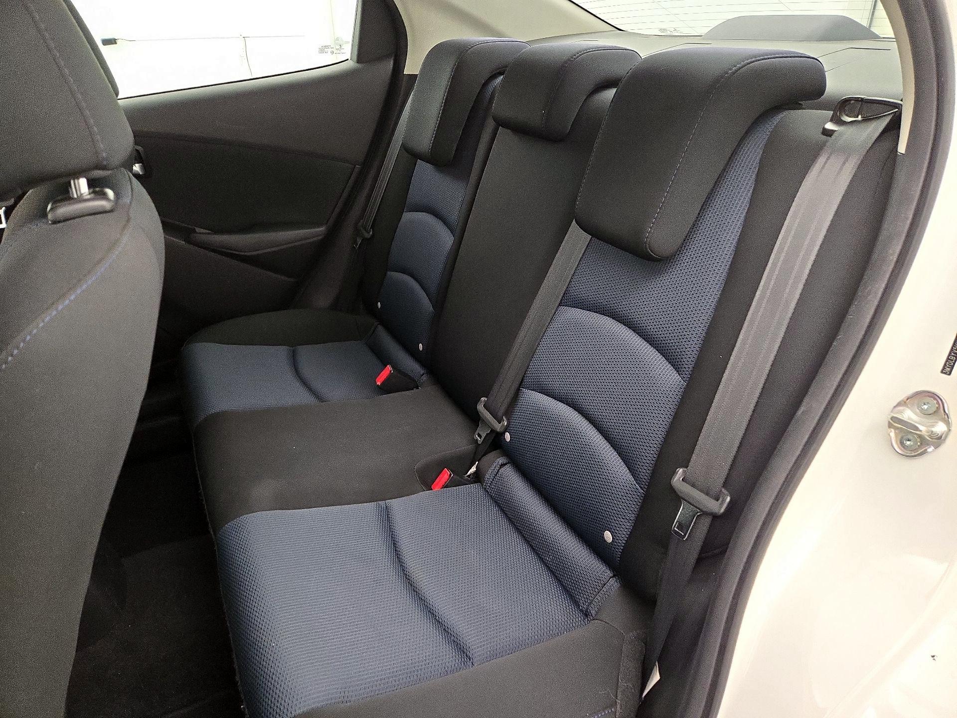 Thumbnail: 2017 Toyota Yaris iA - 19