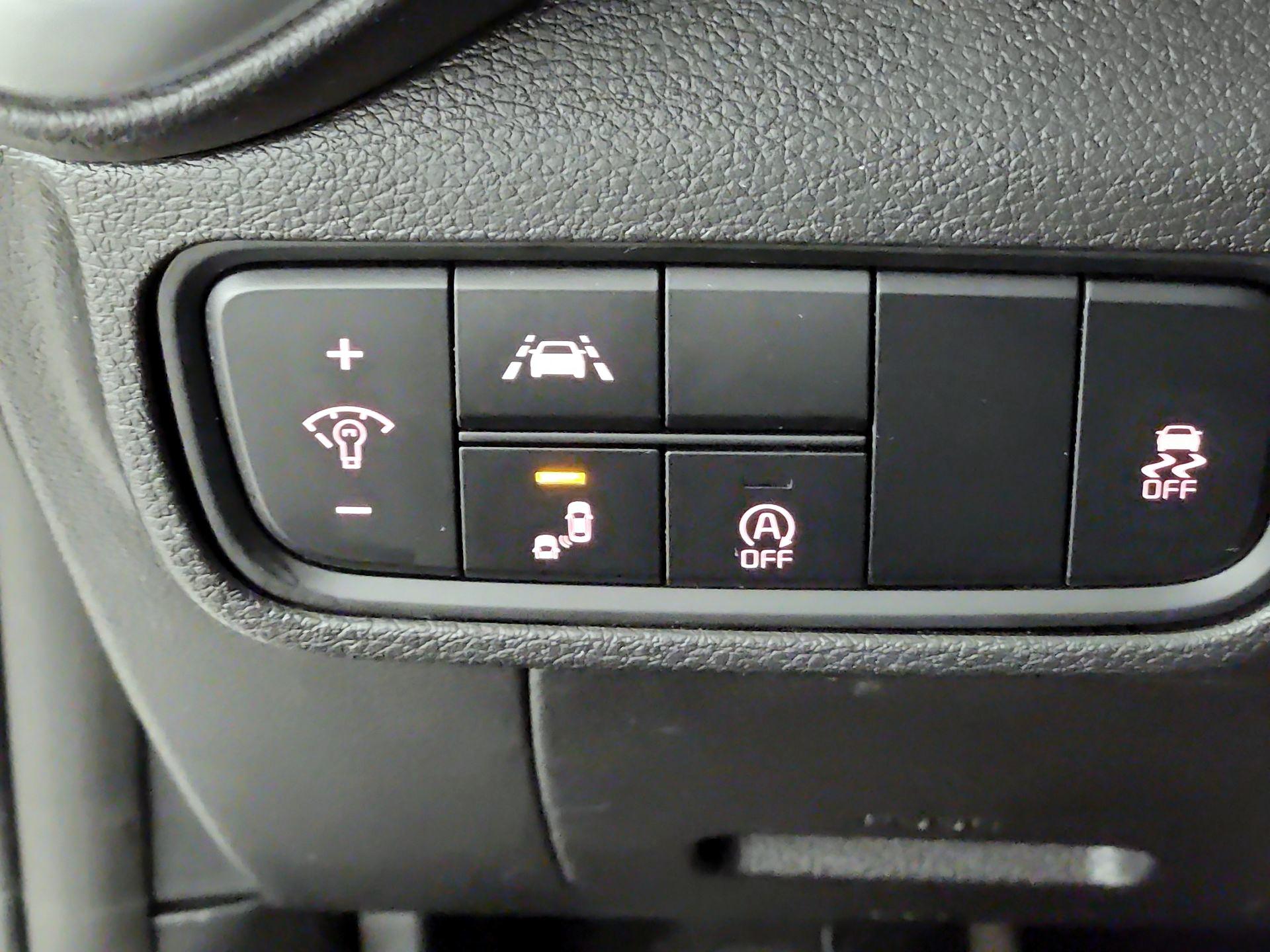 Thumbnail: 2021 Kia Soul - 13