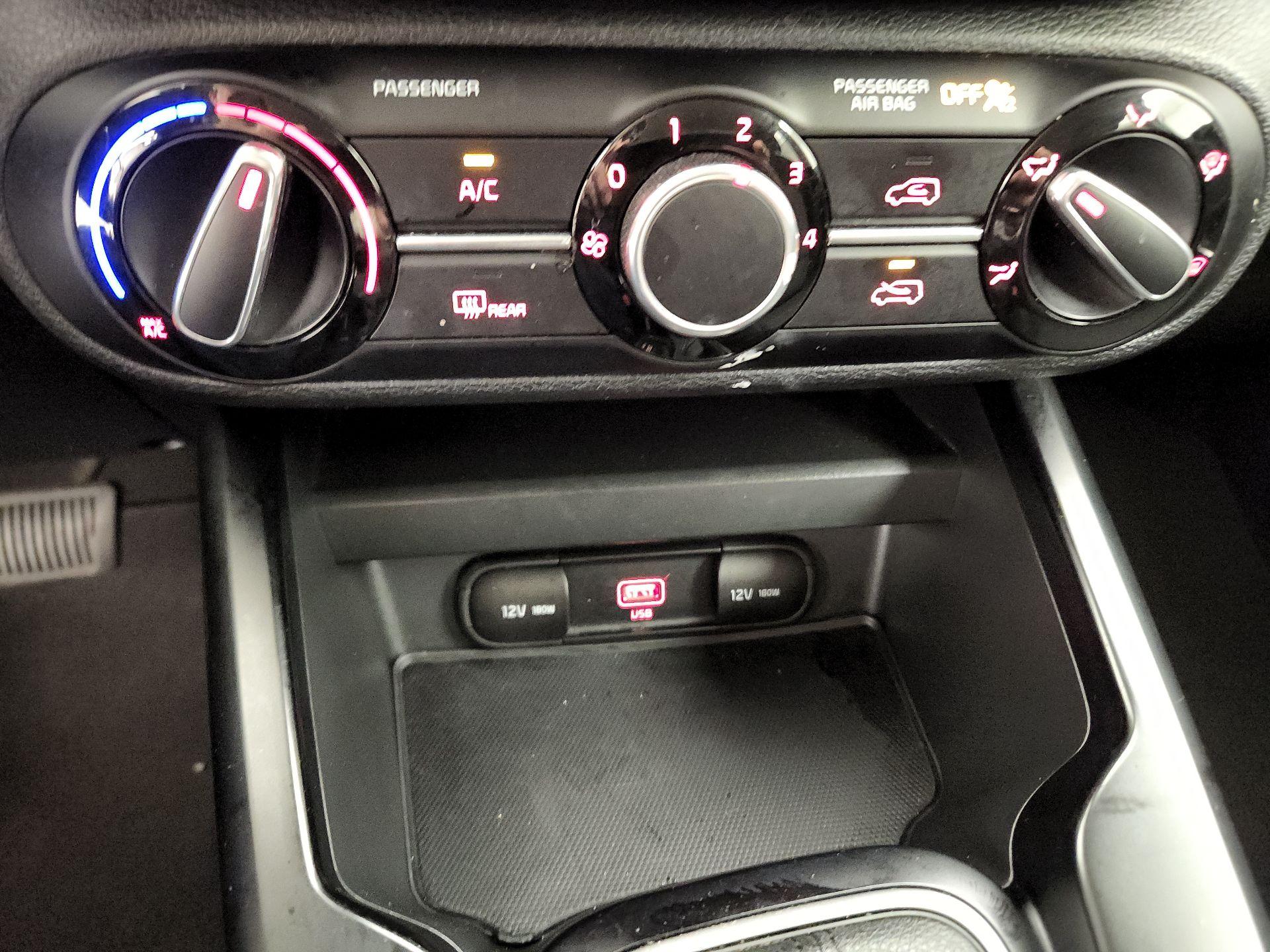 Thumbnail: 2021 Kia Soul - 16