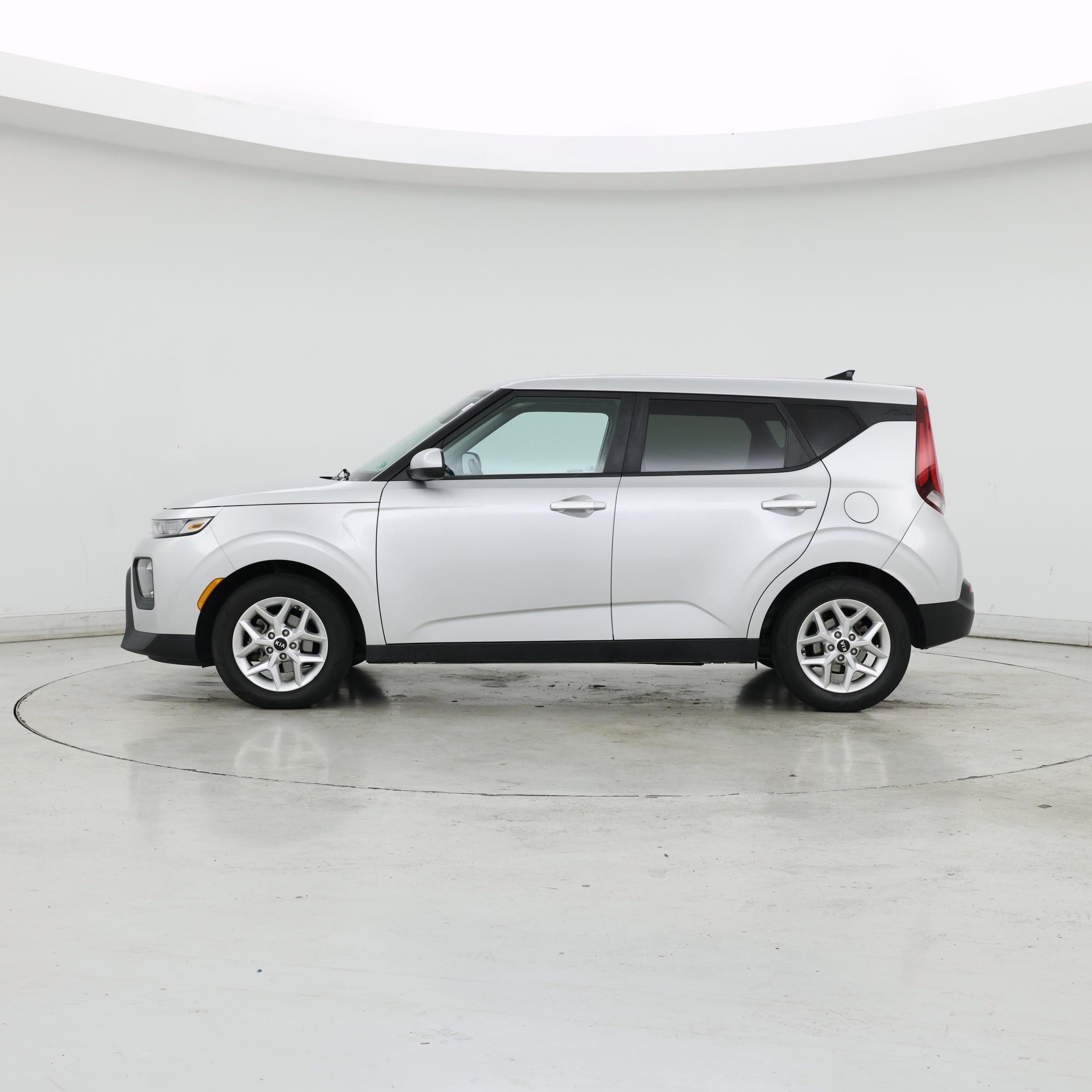 Thumbnail: 2021 Kia Soul - 3