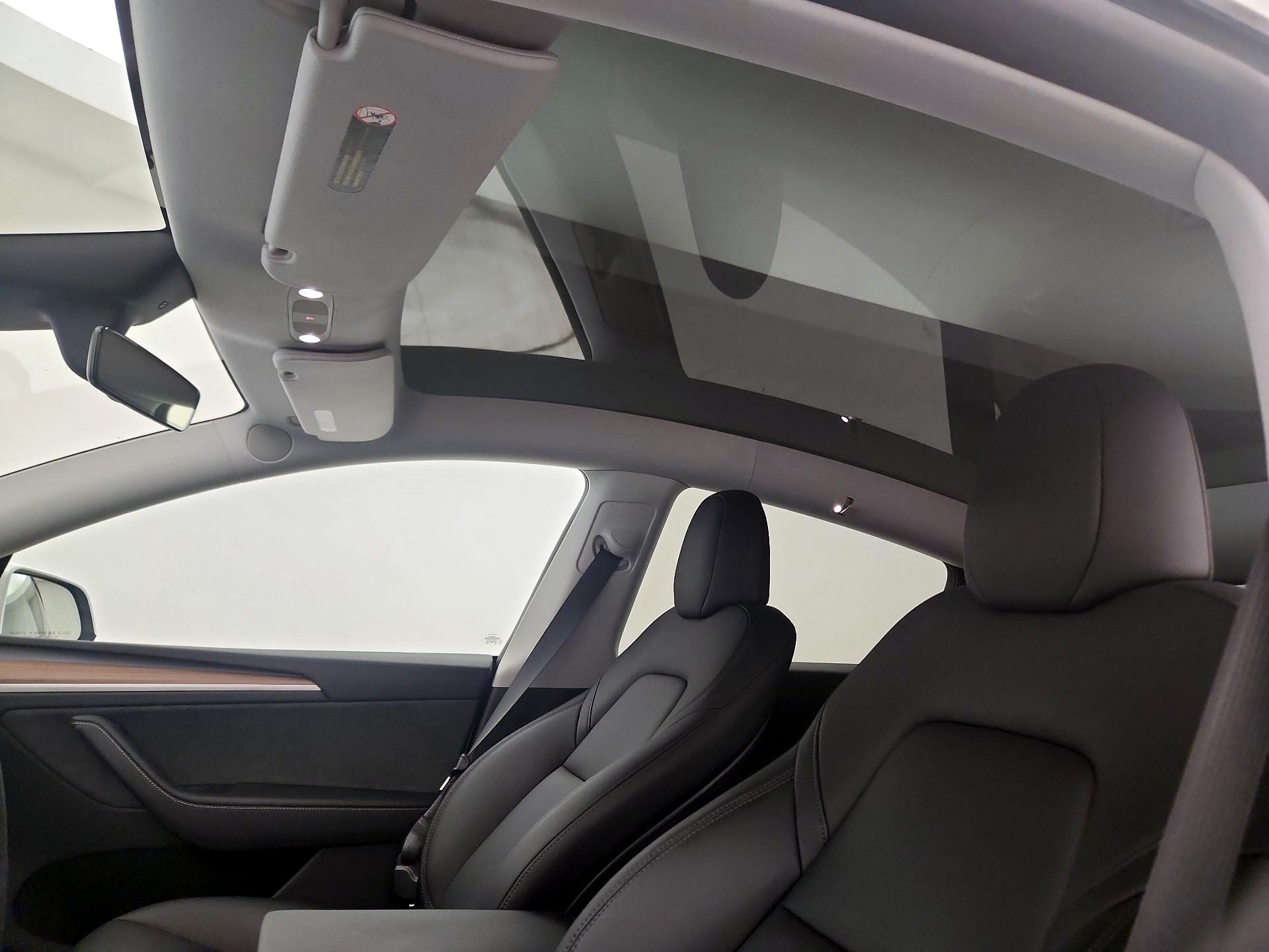 Thumbnail: 2024 Tesla Model Y - 18