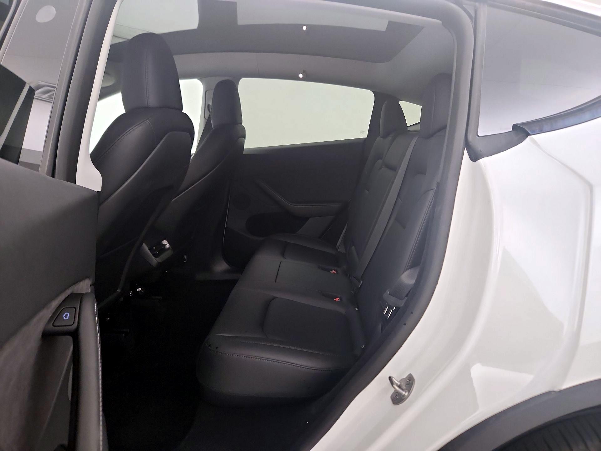 Thumbnail: 2024 Tesla Model Y - 19