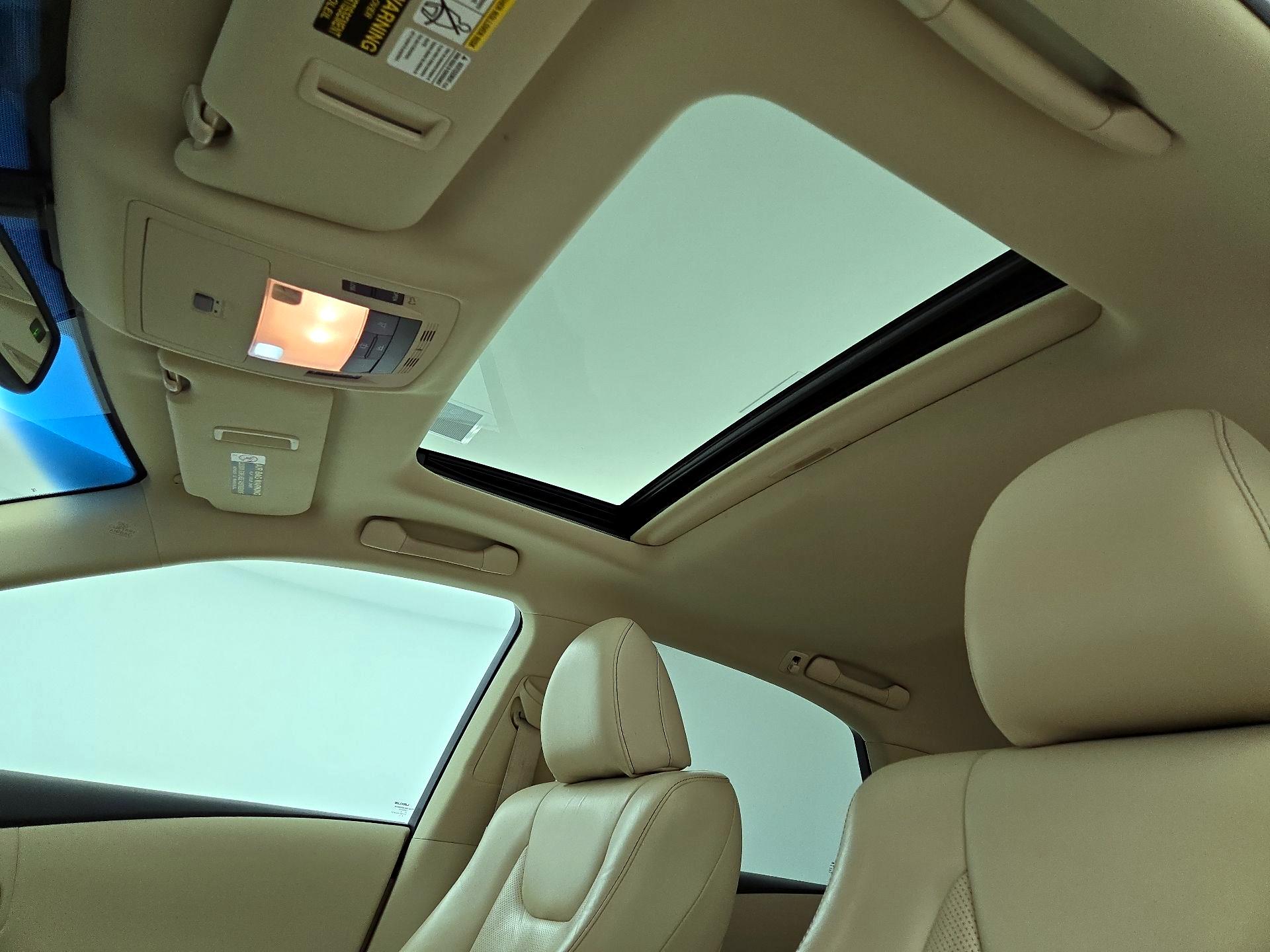 Thumbnail: 2014 Lexus RX - 19