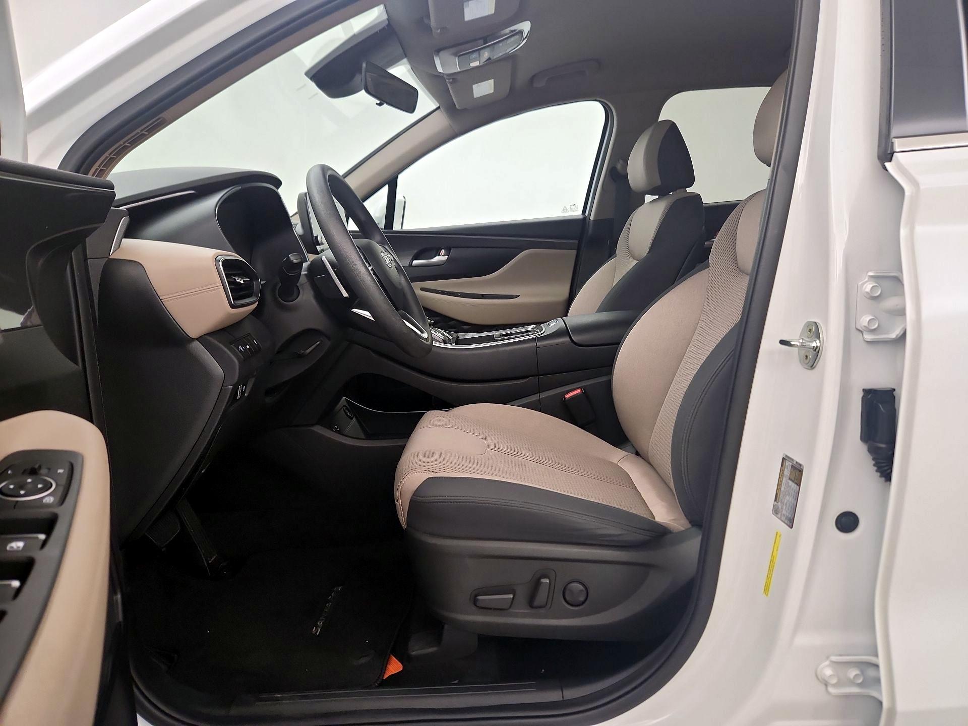 Thumbnail: 2022 Hyundai Santa Fe - 11