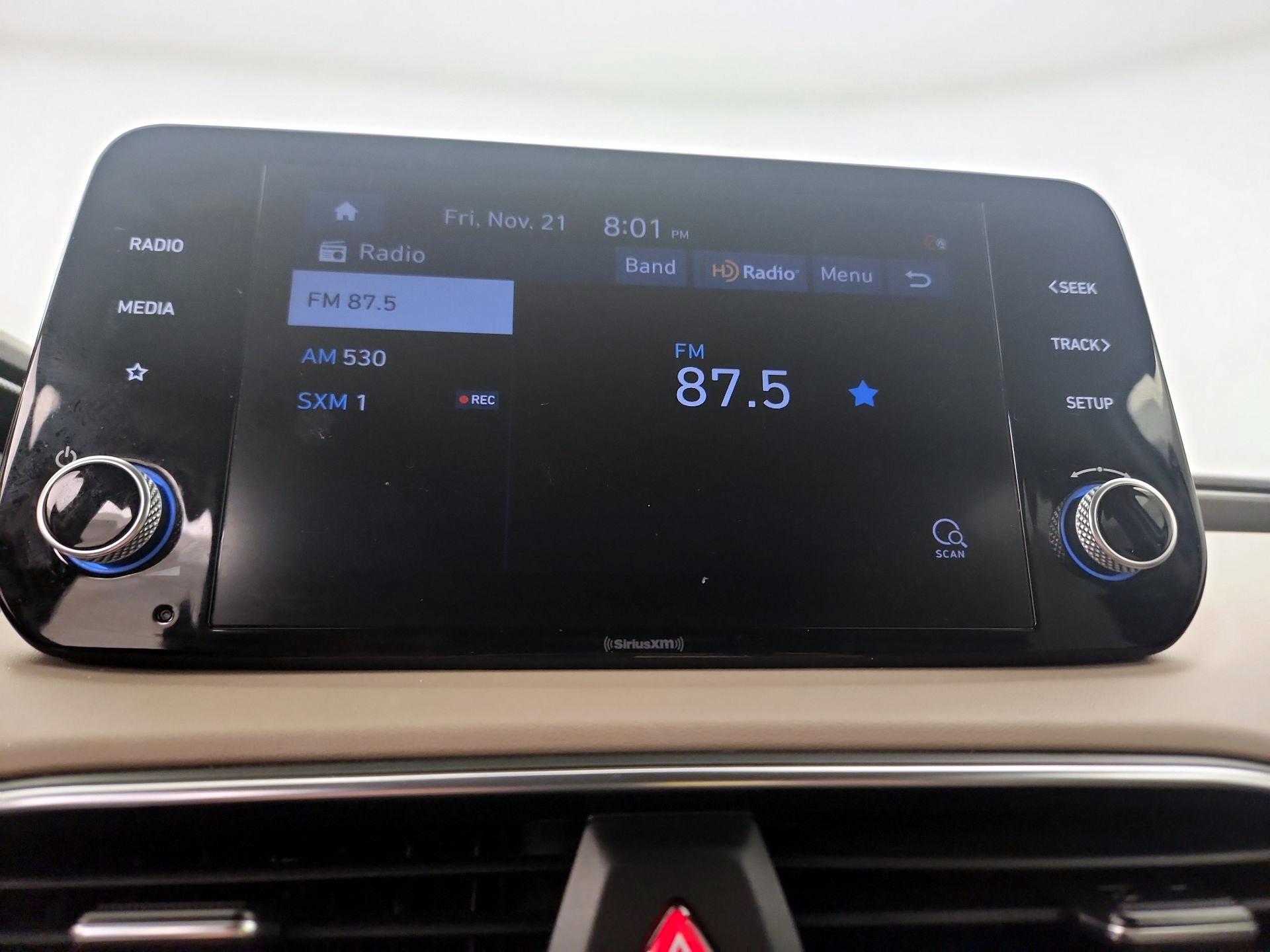 Thumbnail: 2022 Hyundai Santa Fe - 15