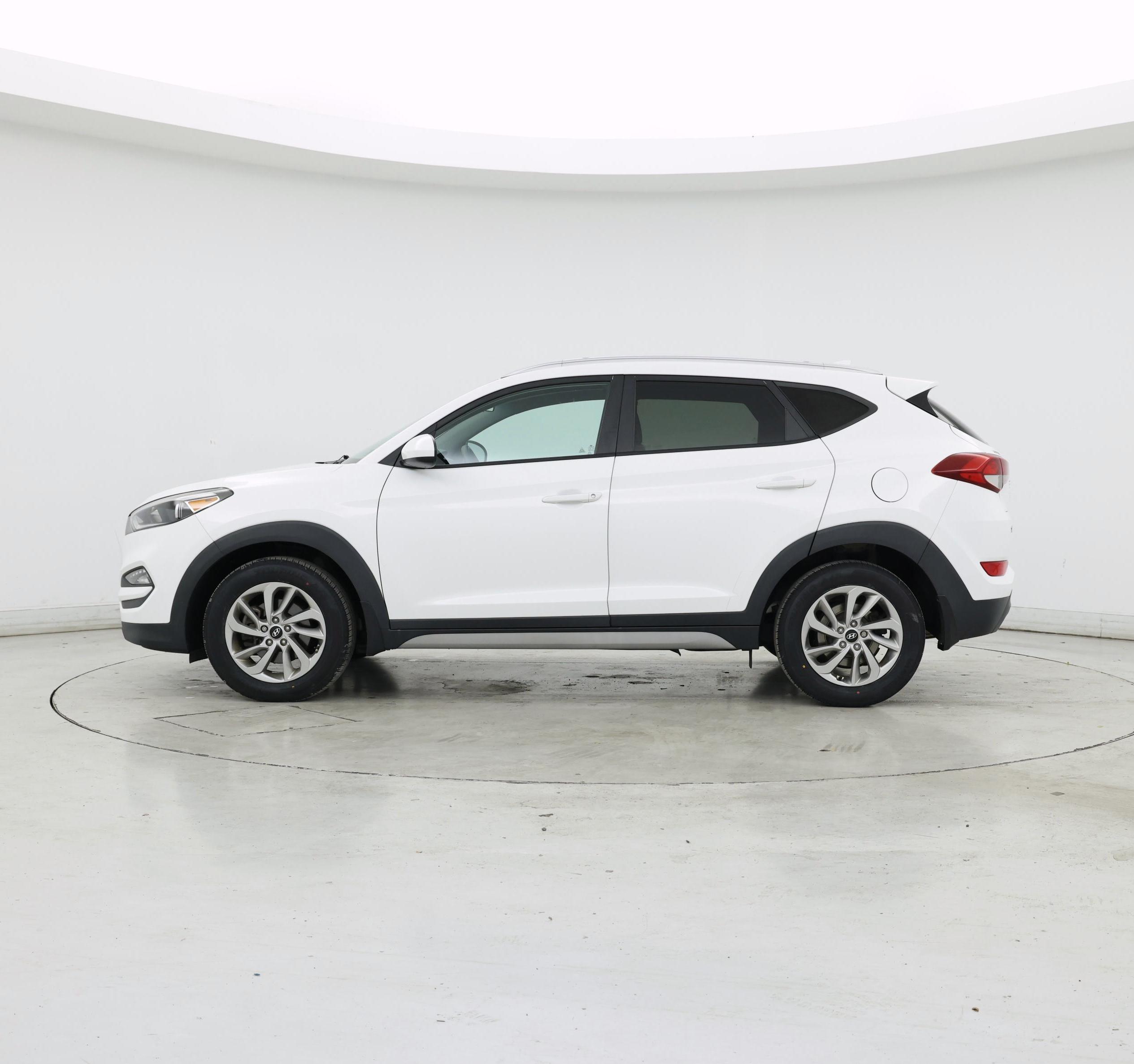 Thumbnail: 2018 Hyundai Tucson - 3