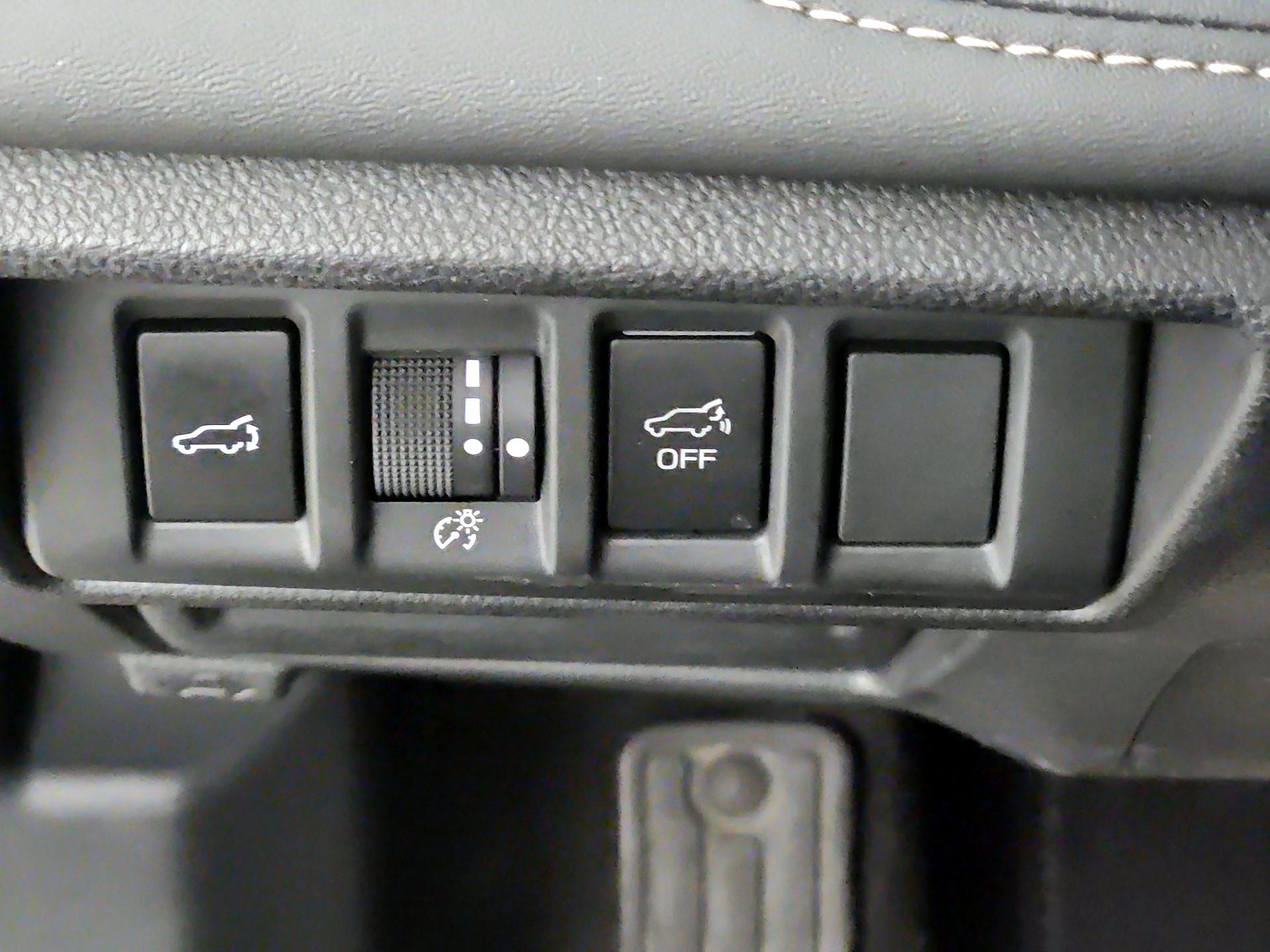 Thumbnail: 2020 Subaru Outback - 13