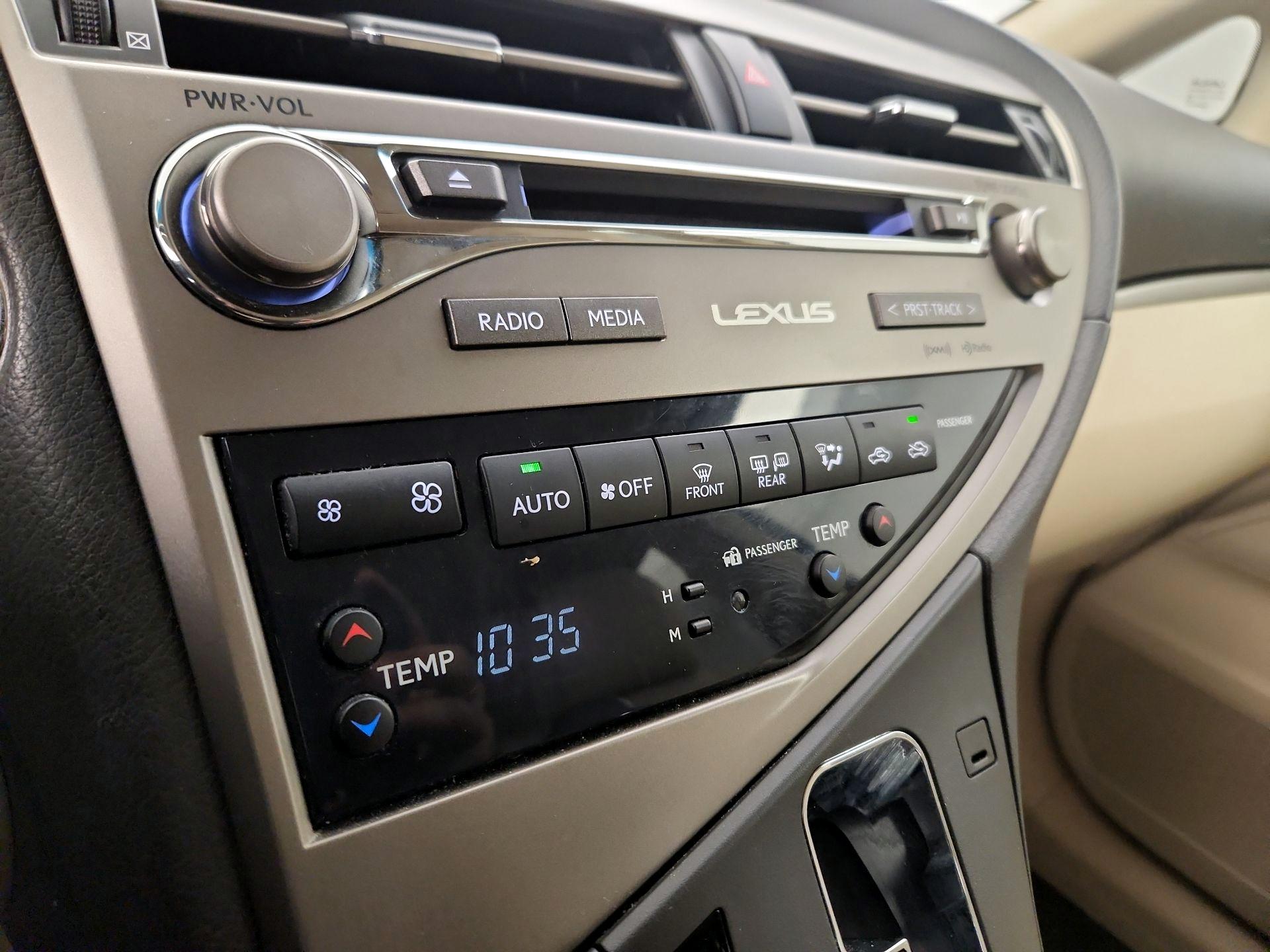 Thumbnail: 2015 Lexus RX - 16