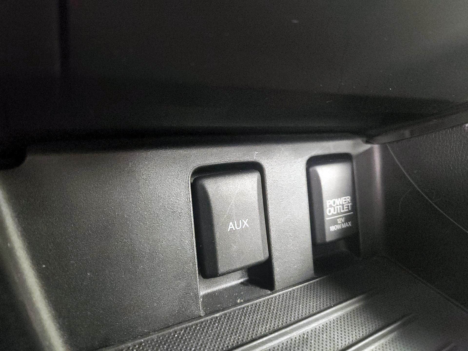 Thumbnail: 2014 Honda Civic - 17