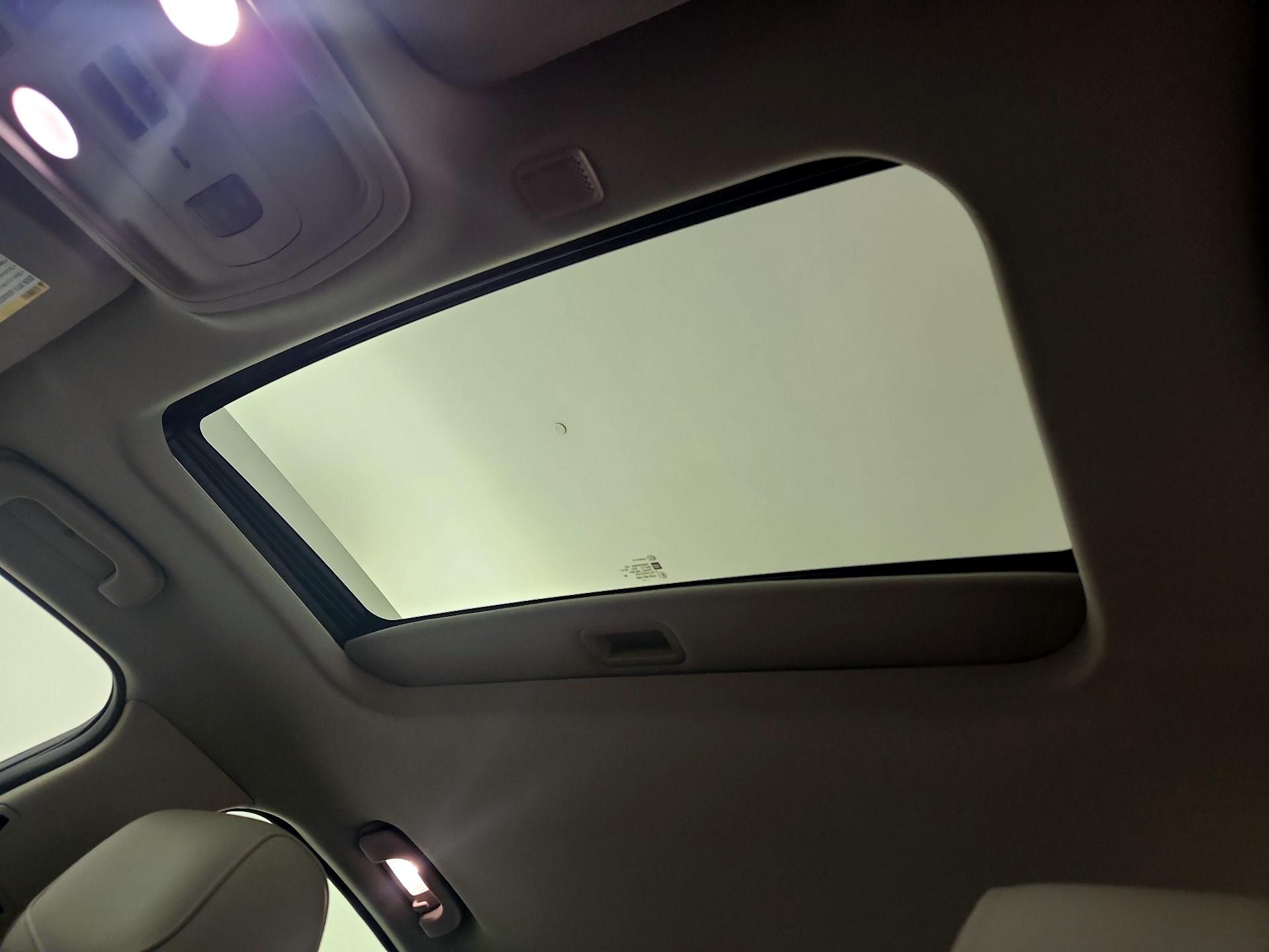 Thumbnail: 2015 Cadillac ATS - 20