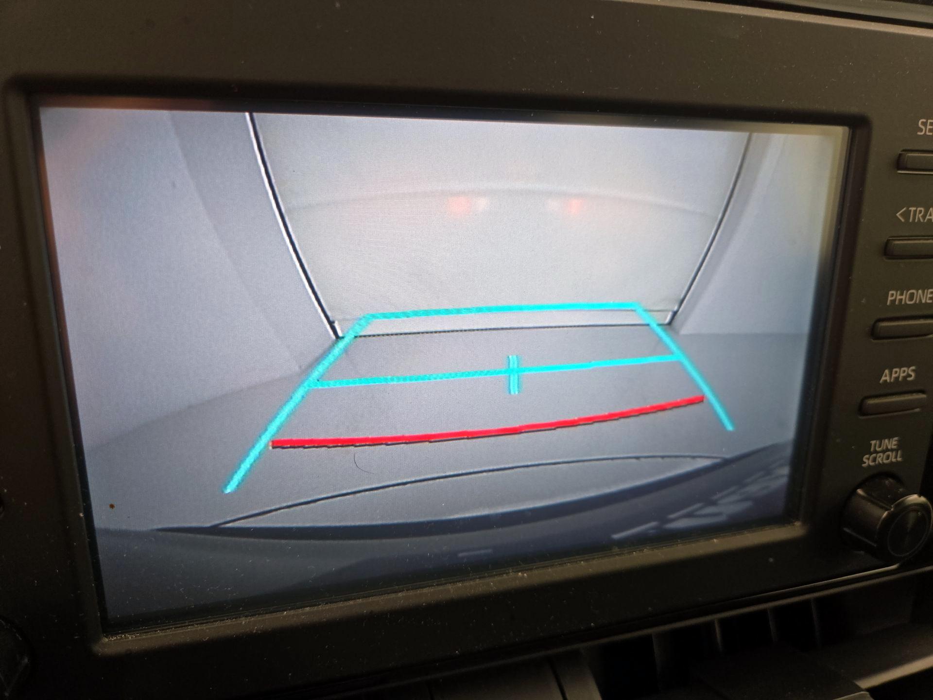 Thumbnail: 2019 Toyota RAV4 - 14