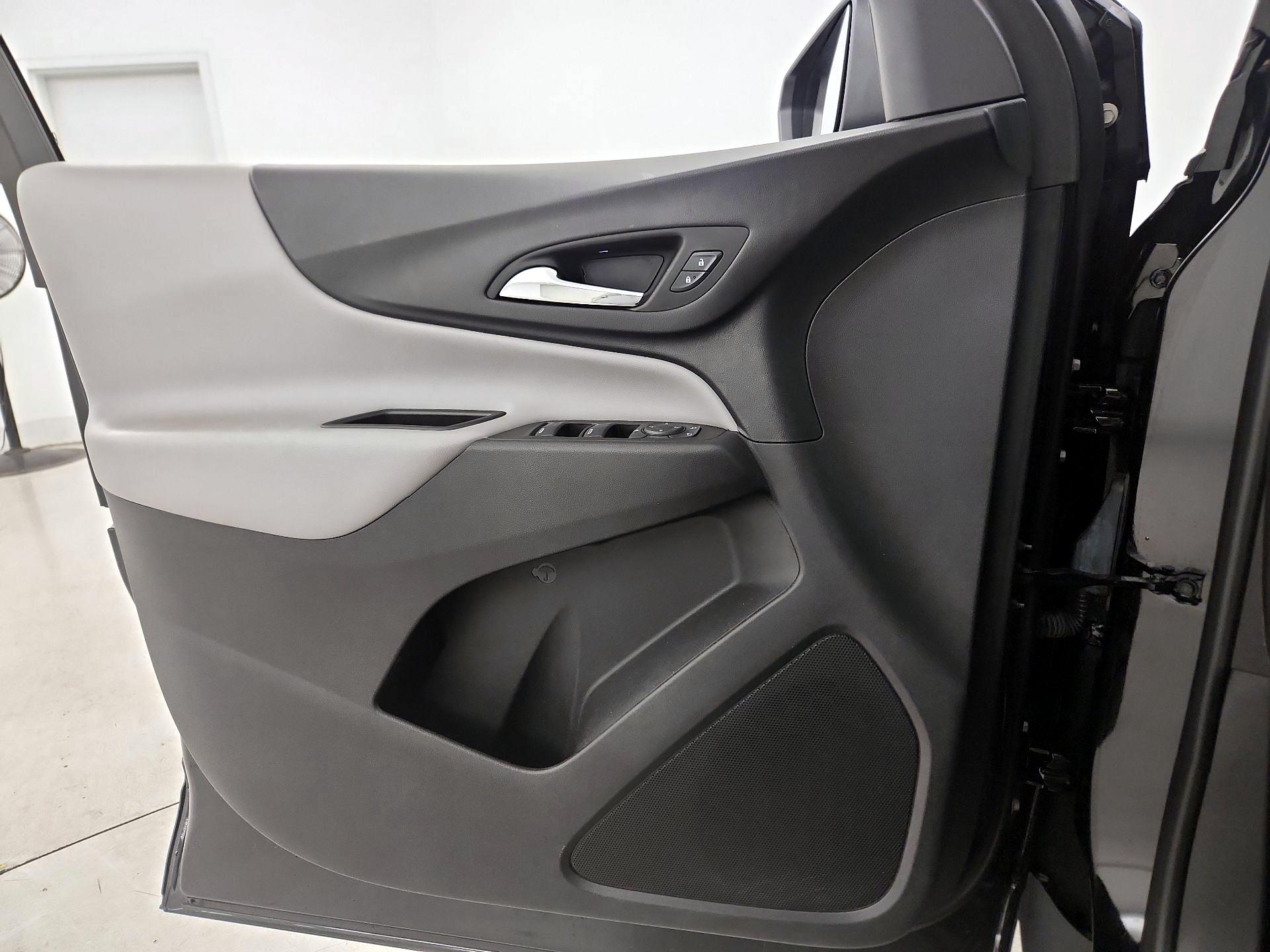 Thumbnail: 2024 Chevrolet Equinox - 12