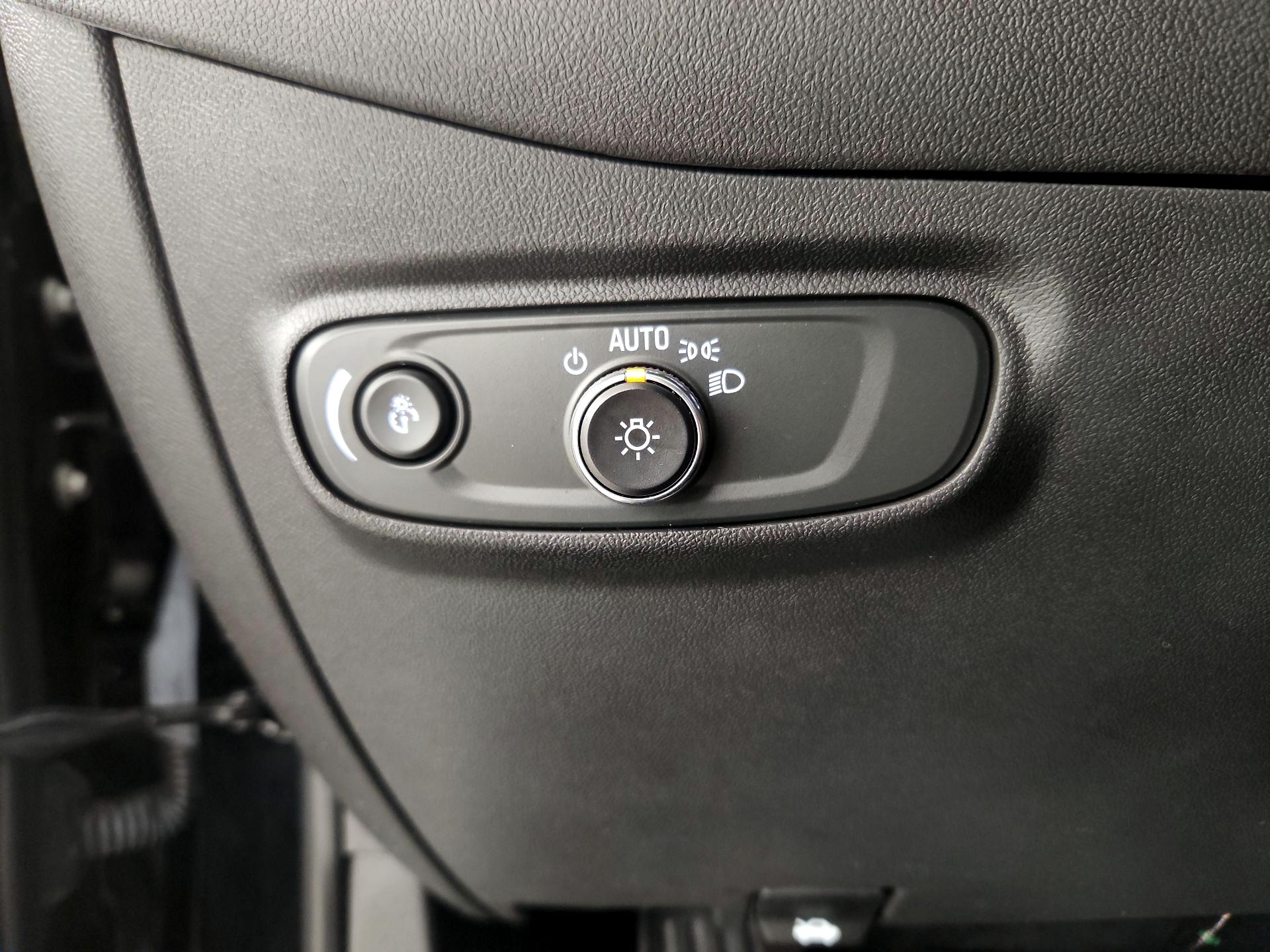 Thumbnail: 2024 Chevrolet Equinox - 13