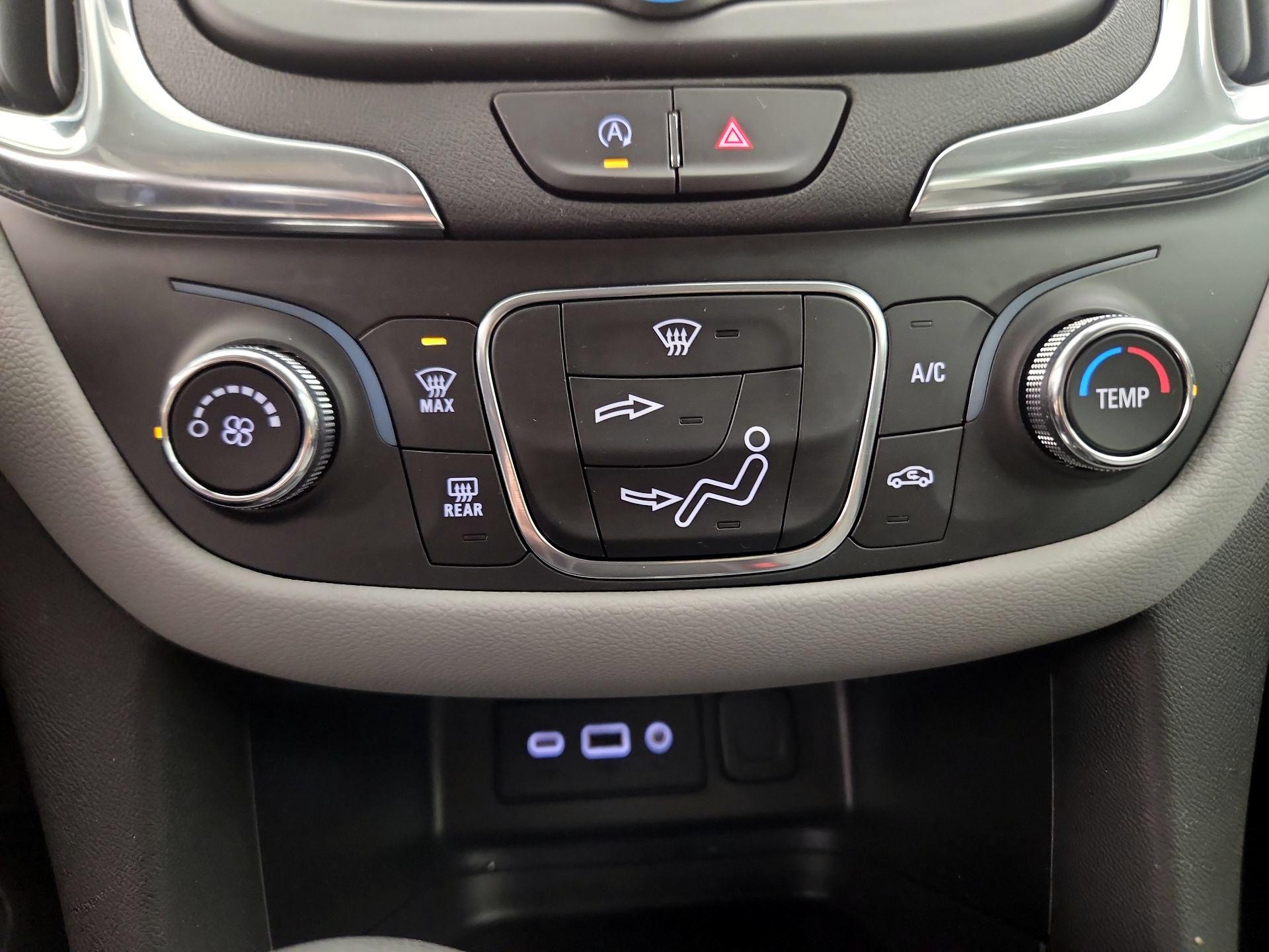 Thumbnail: 2024 Chevrolet Equinox - 16