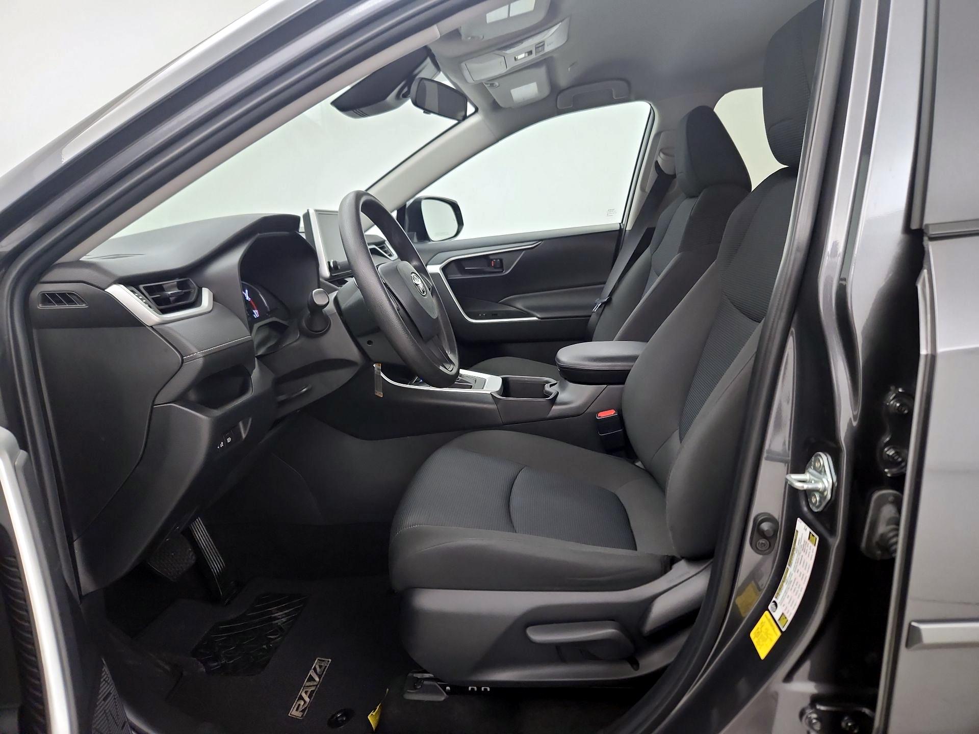 Thumbnail: 2023 Toyota RAV4 - 11