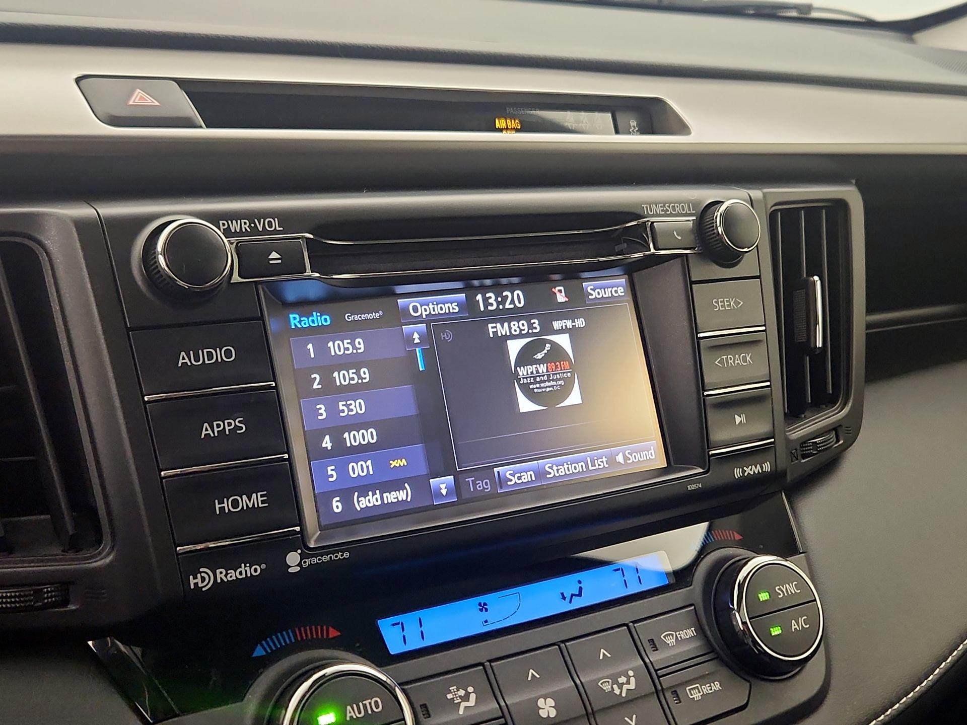 Thumbnail: 2017 Toyota RAV4 - 15