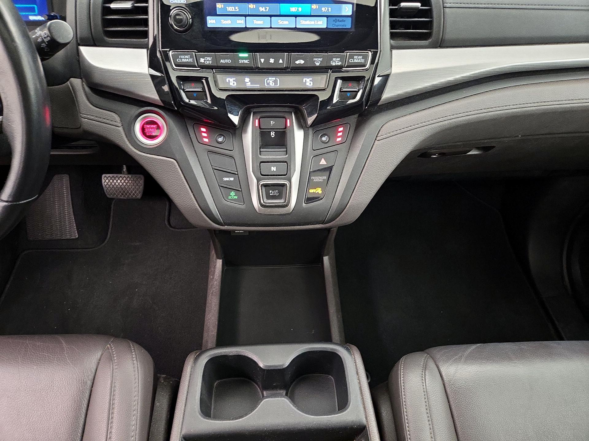 Thumbnail: 2019 Honda Odyssey - 17