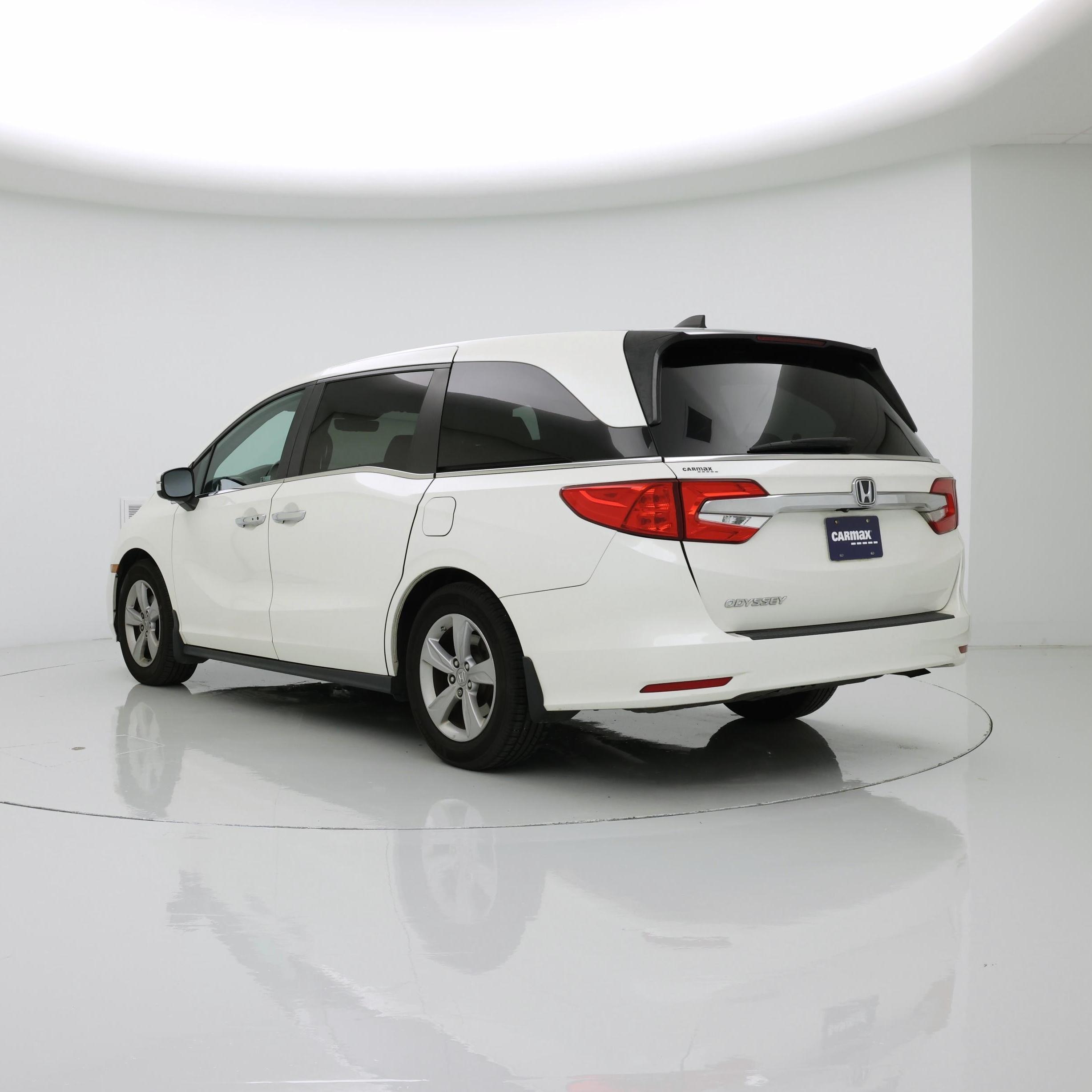 Thumbnail: 2019 Honda Odyssey - 2