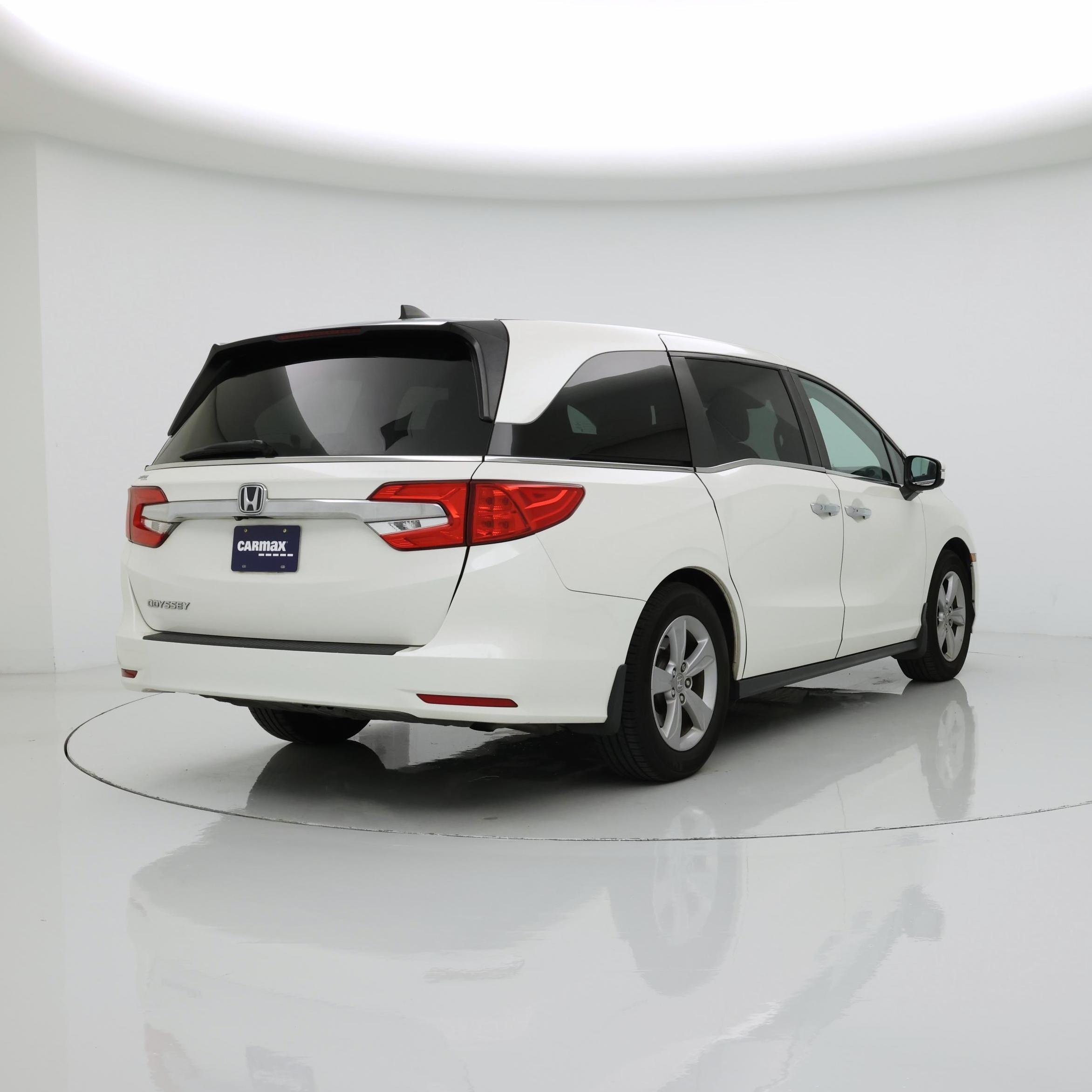 Thumbnail: 2019 Honda Odyssey - 8