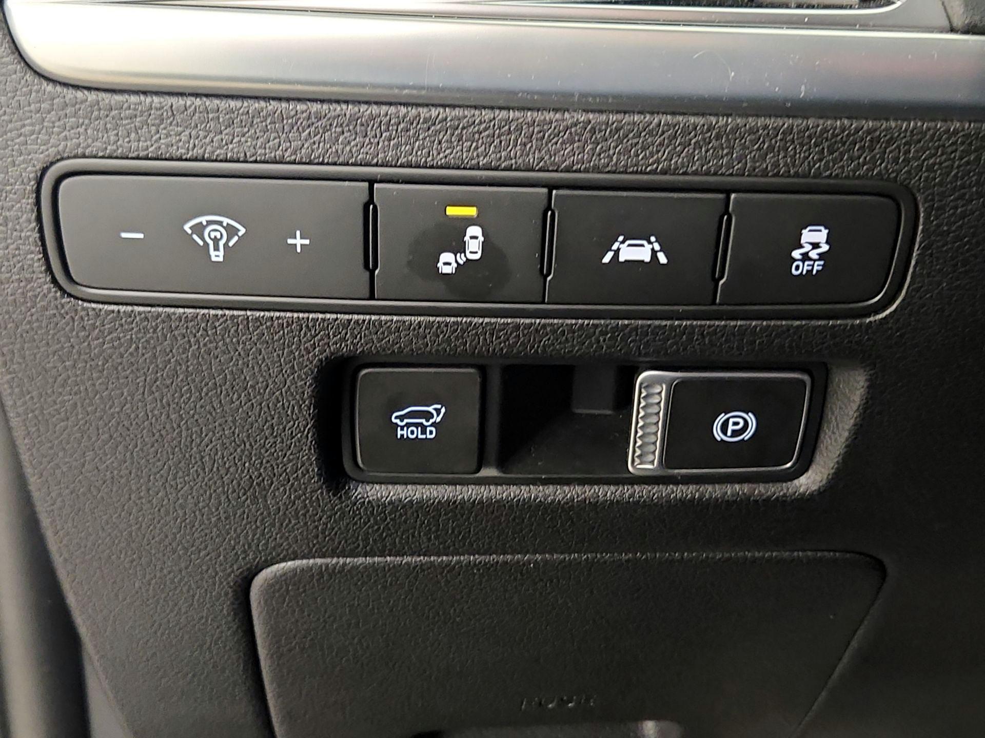 Thumbnail: 2022 Hyundai Palisade - 13