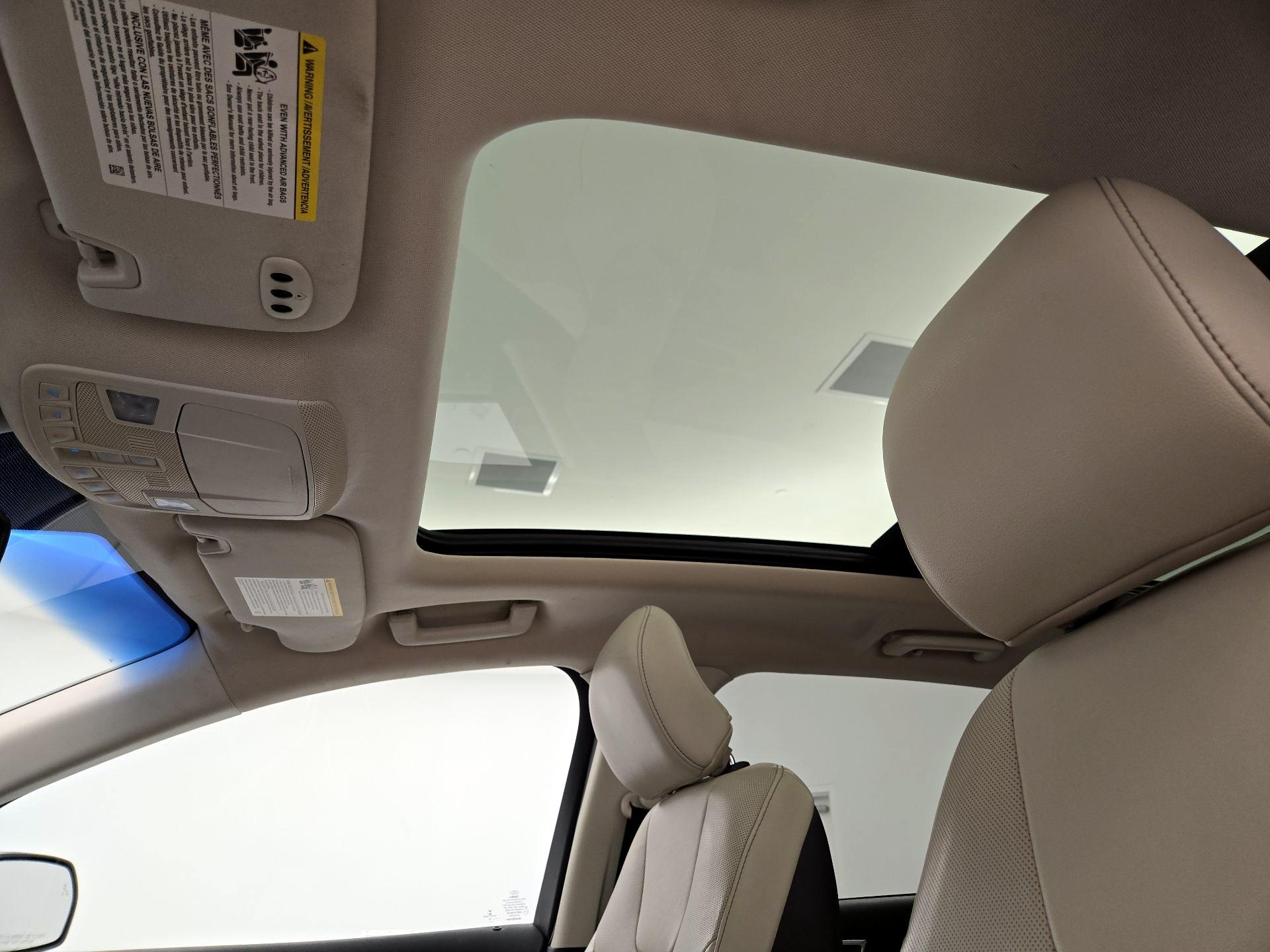 Thumbnail: 2018 Ford Edge - 20