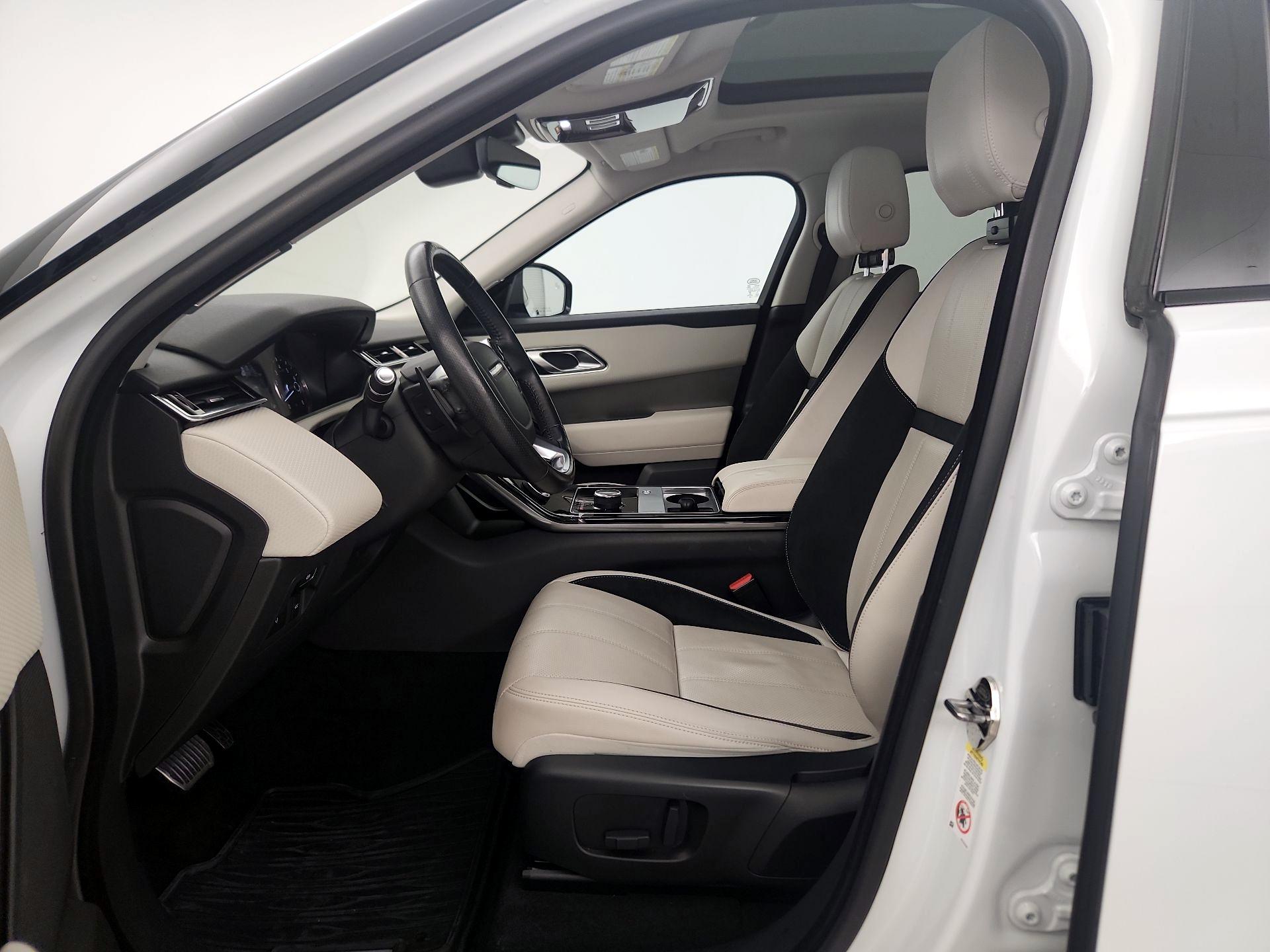 Thumbnail: 2019 Land Rover Range Rover Velar - 11