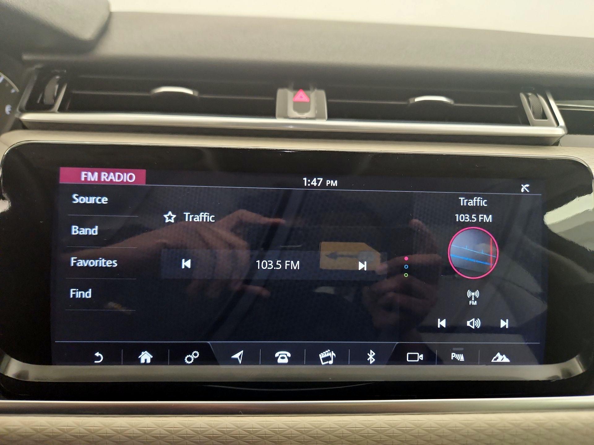 Thumbnail: 2019 Land Rover Range Rover Velar - 16