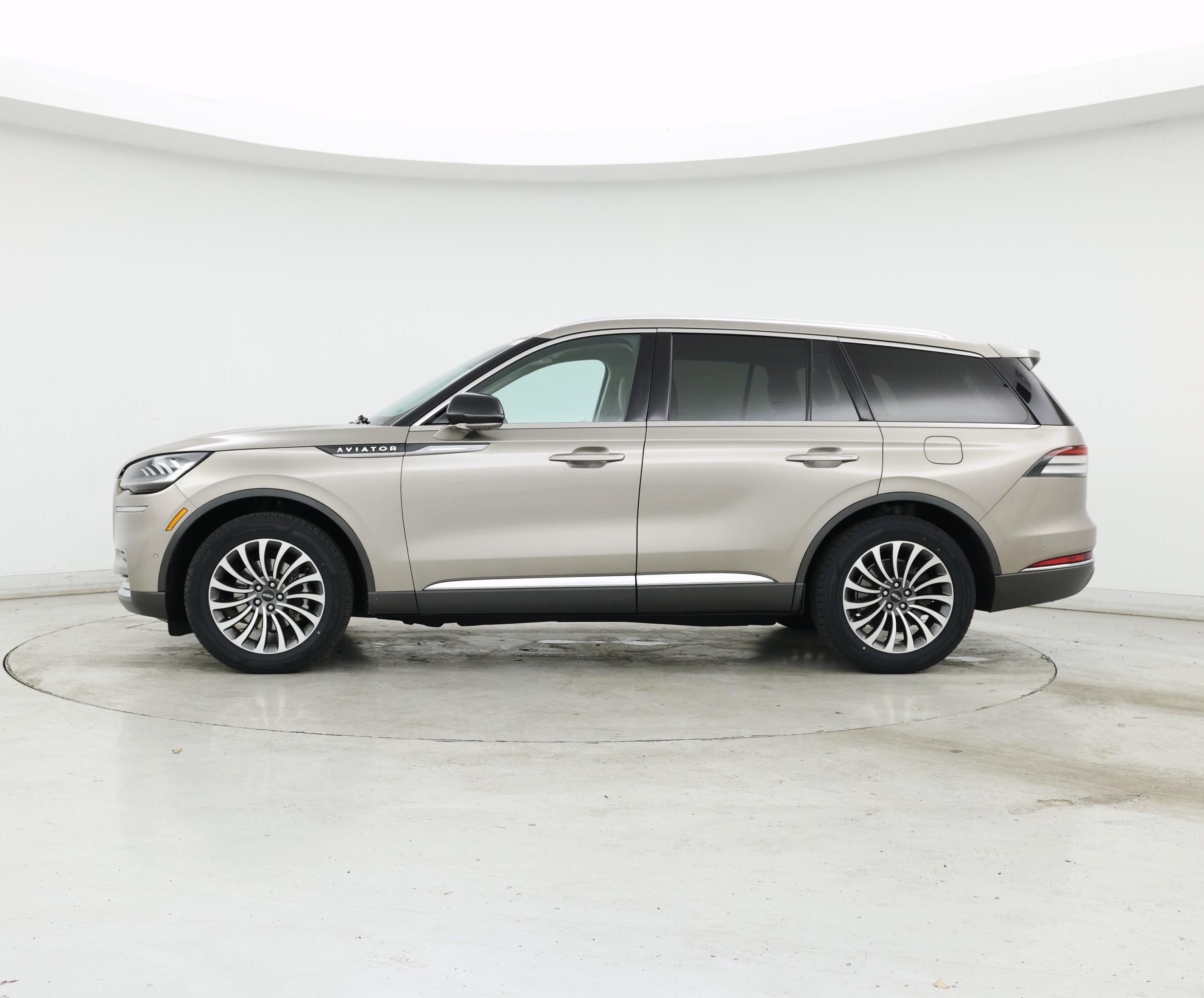 Thumbnail: 2020 Lincoln Aviator - 3