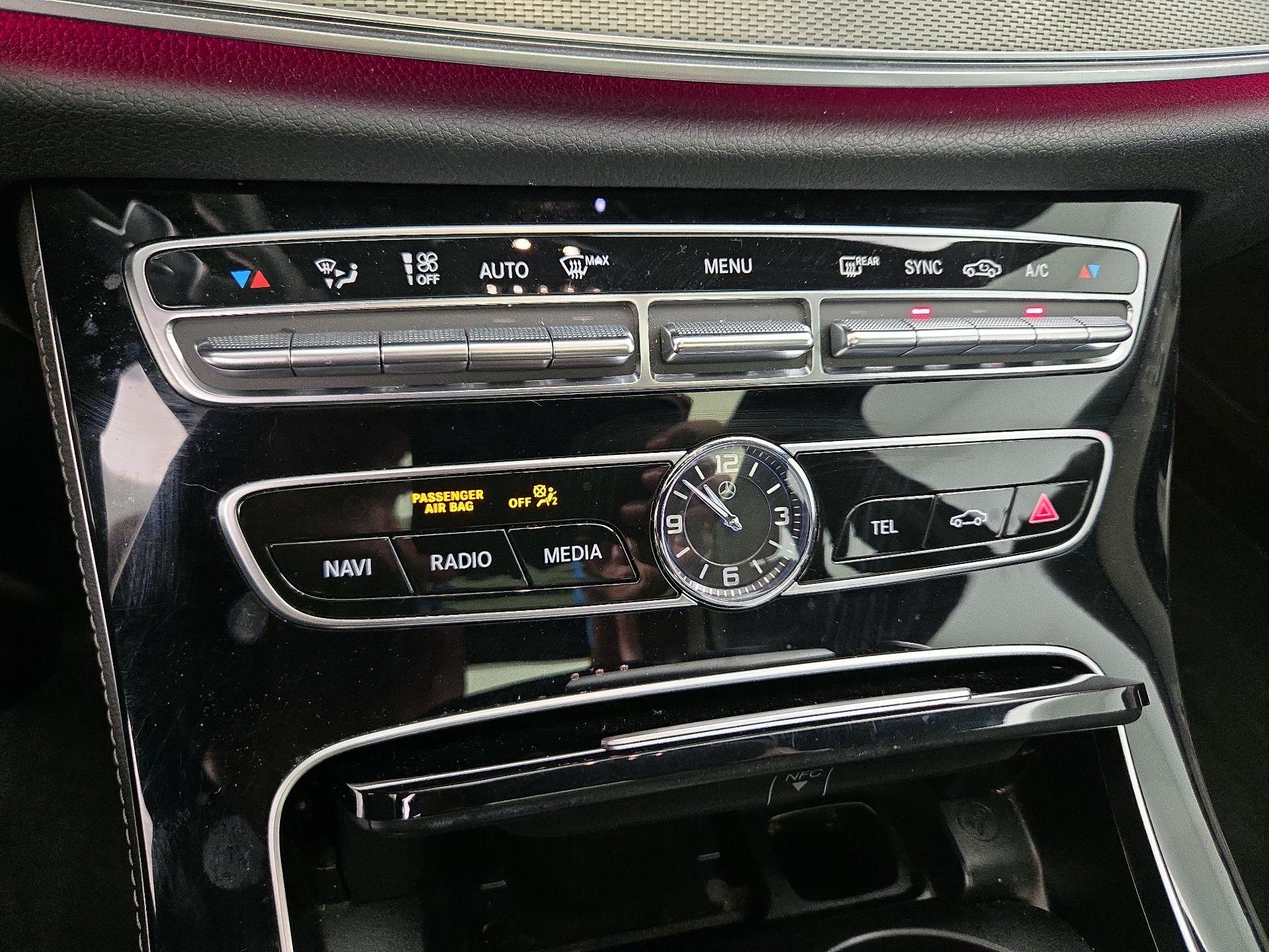 Thumbnail: 2017 Mercedes-Benz E-Class - 17