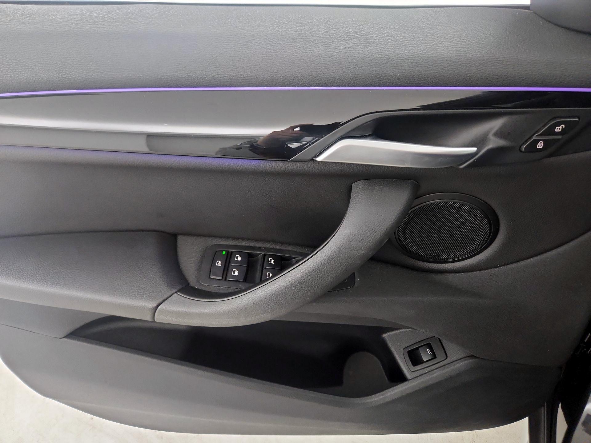 Thumbnail: 2020 BMW X1 - 12