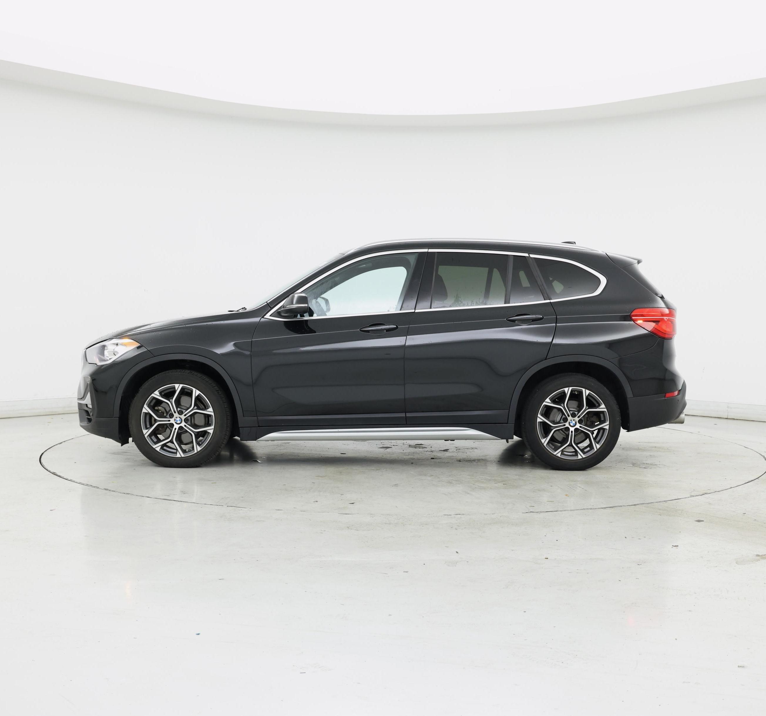 Thumbnail: 2020 BMW X1 - 3