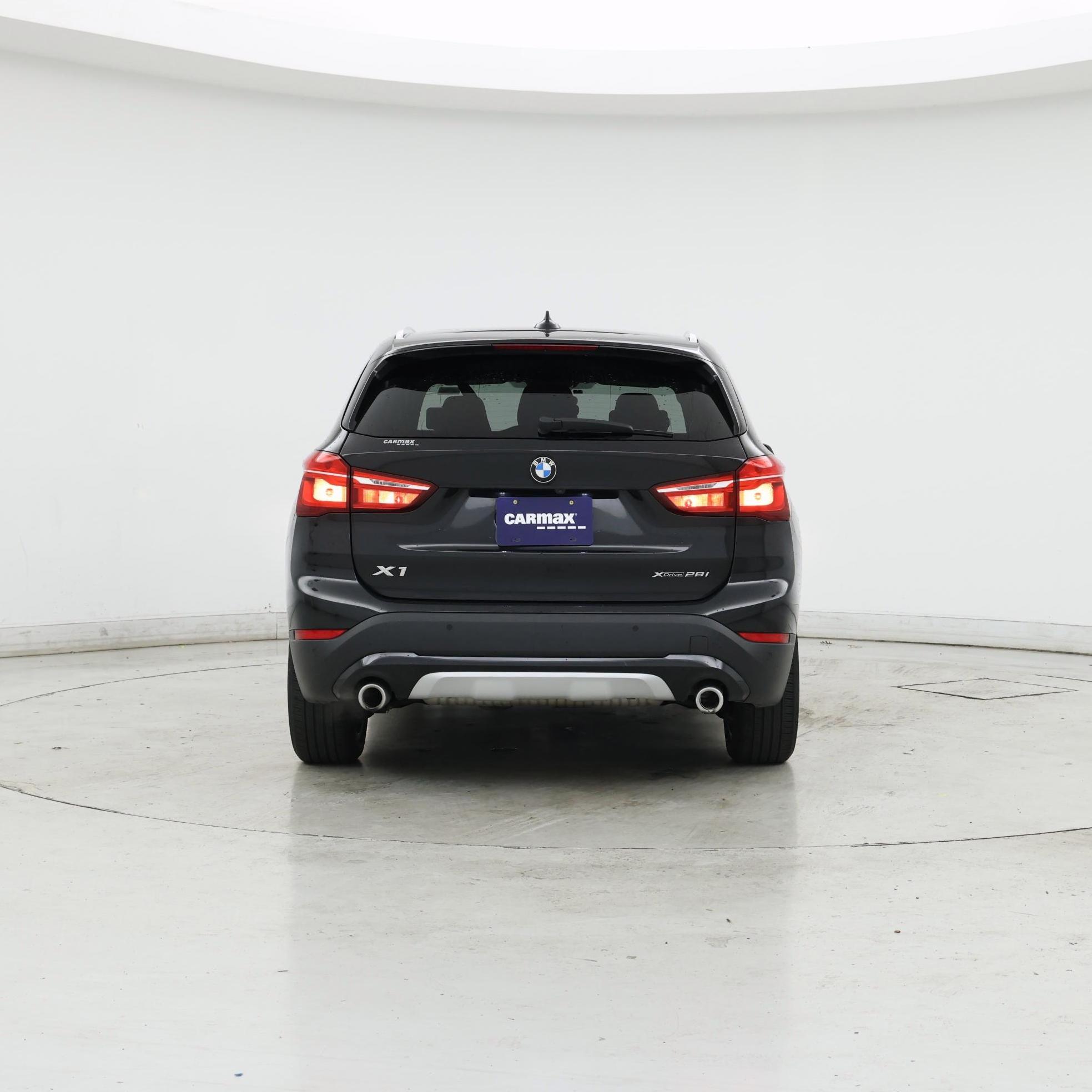 Thumbnail: 2020 BMW X1 - 6