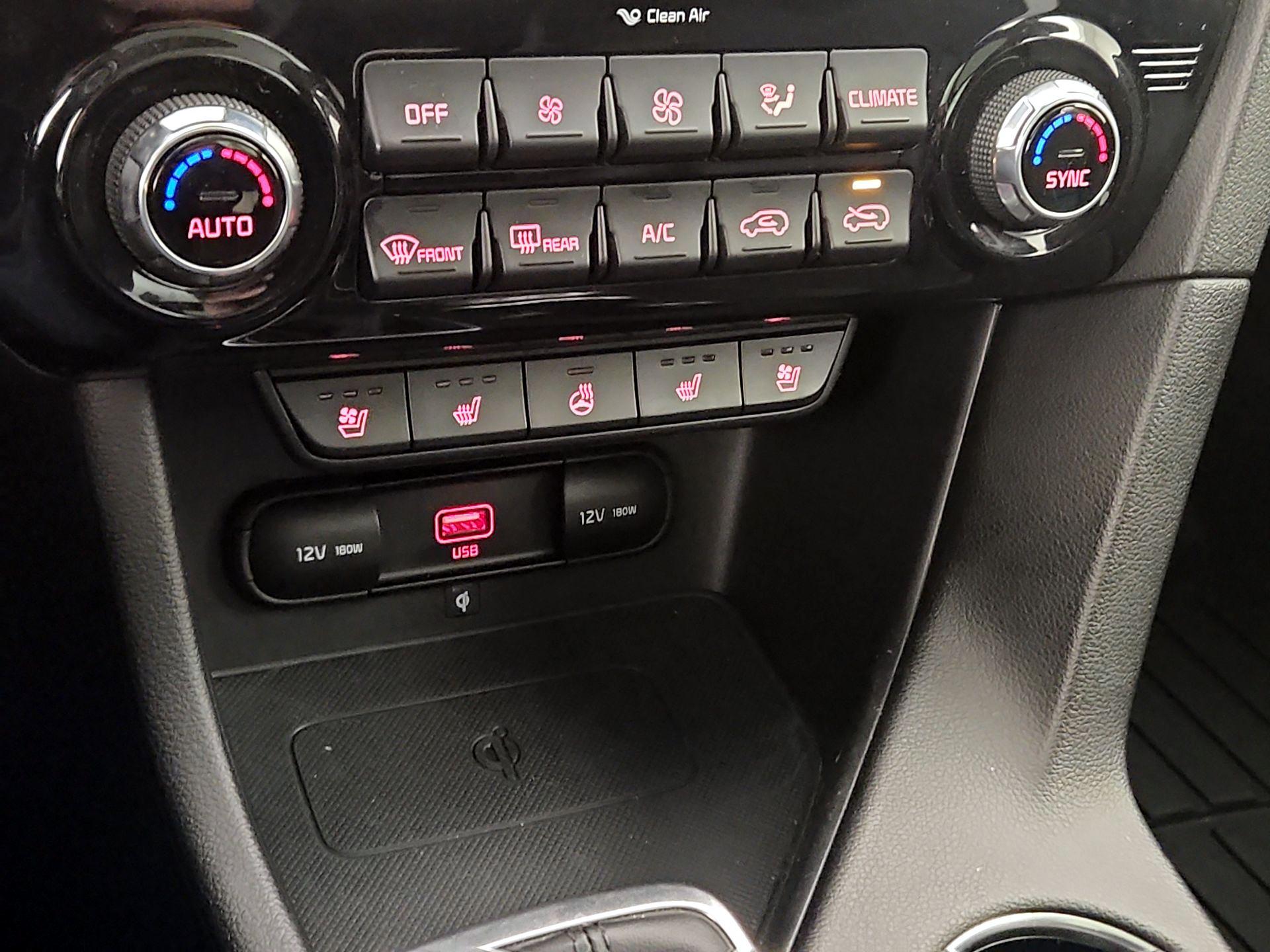 Thumbnail: 2022 Kia Sportage - 17