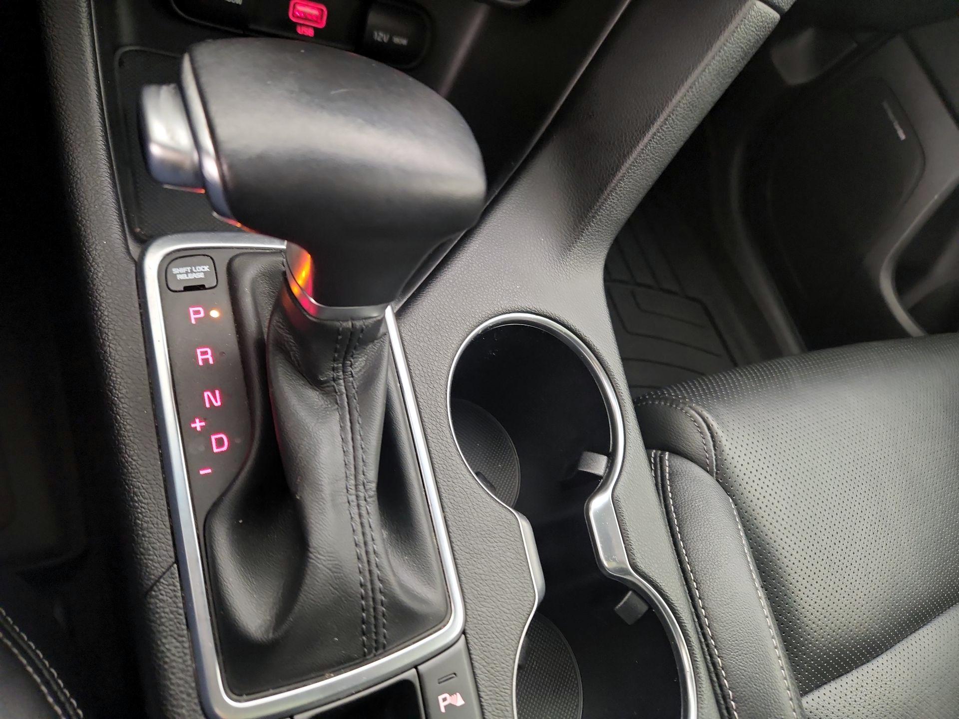 Thumbnail: 2022 Kia Sportage - 18