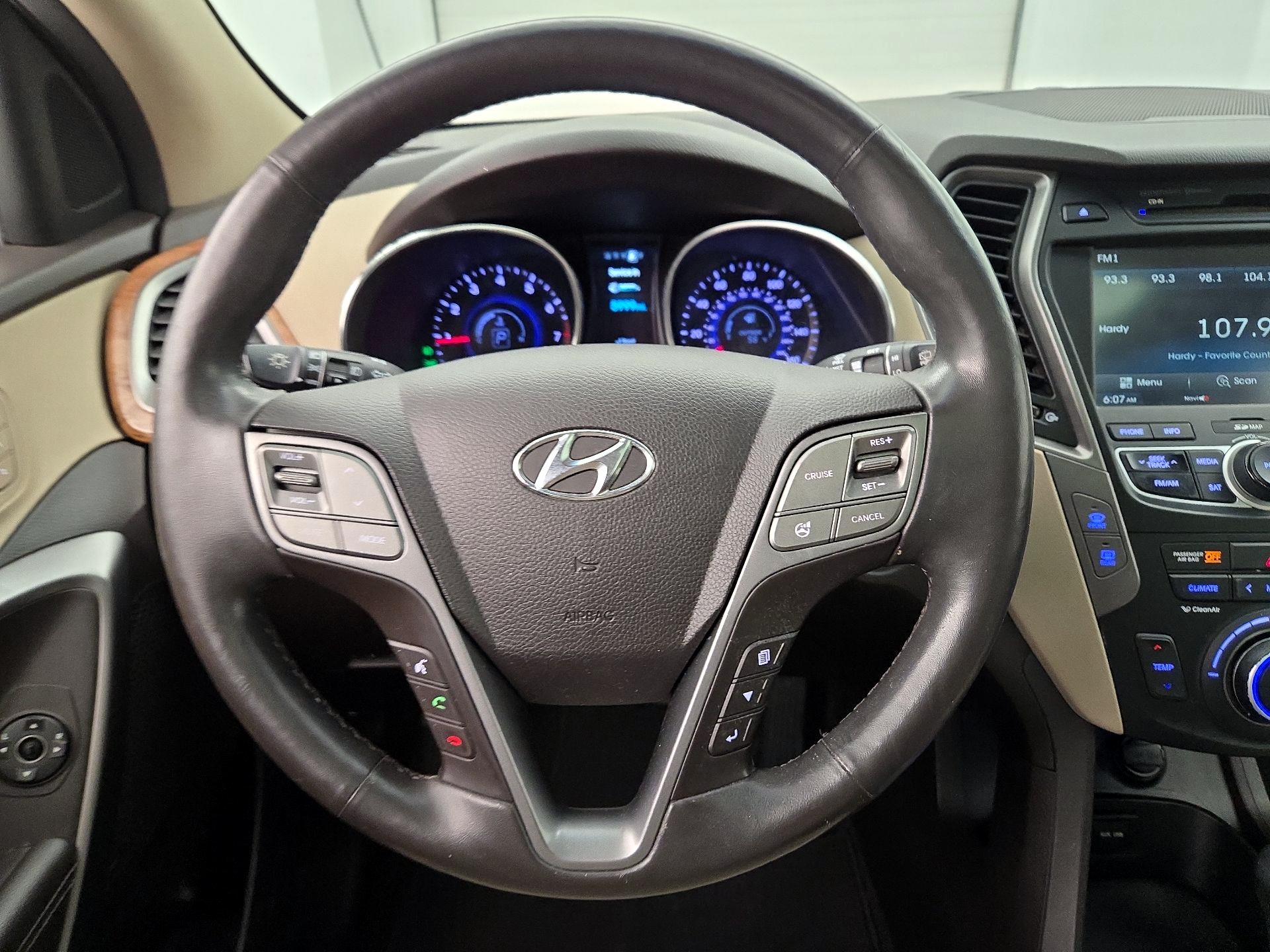 Thumbnail: 2014 Hyundai Santa Fe - 10