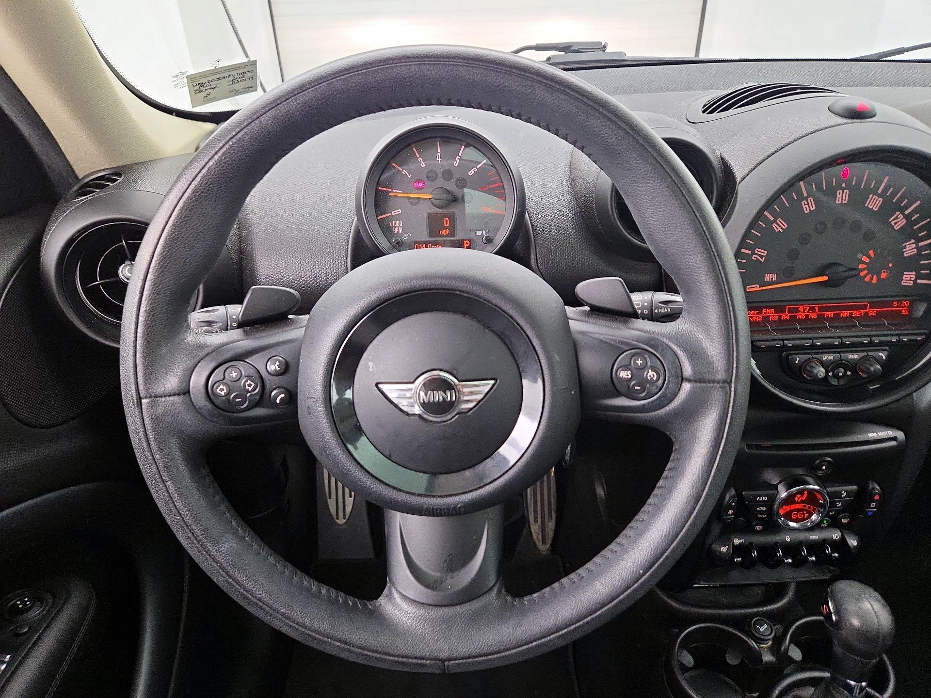 Thumbnail: 2015 MINI Cooper Countryman - 10