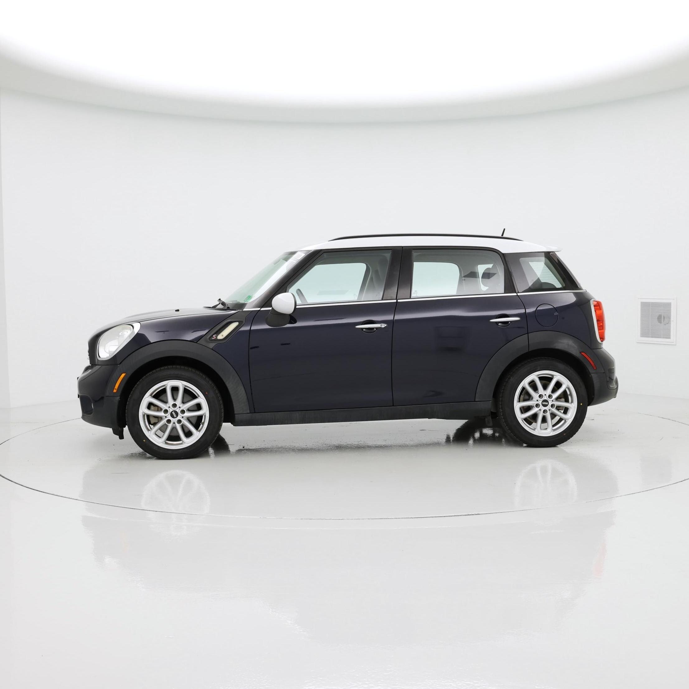 Thumbnail: 2015 MINI Cooper Countryman - 3