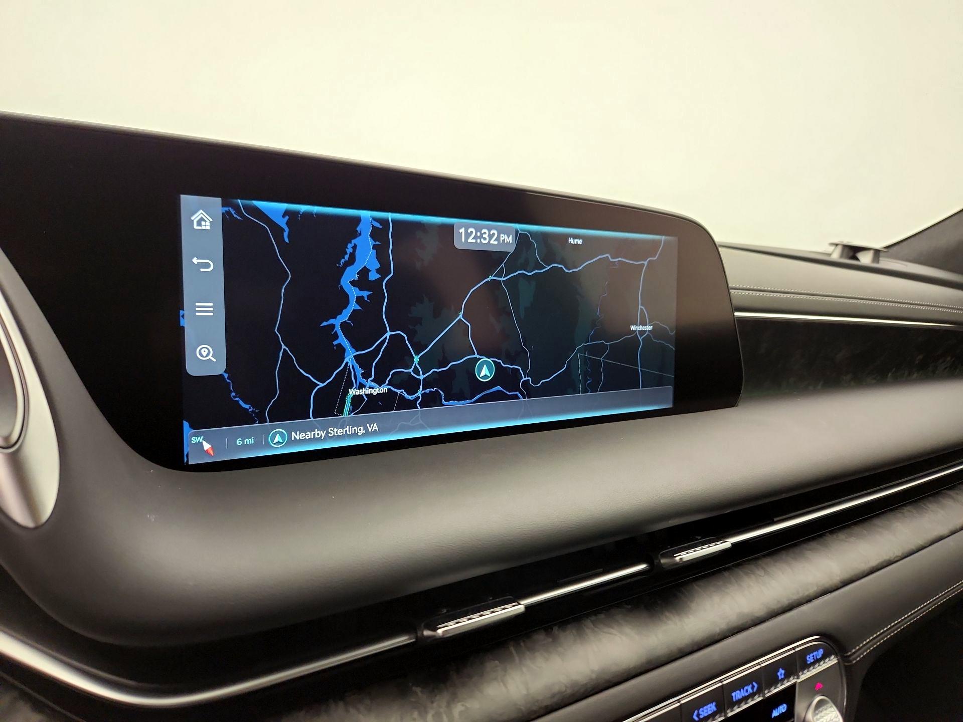 Thumbnail: 2023 Genesis G90 - 14