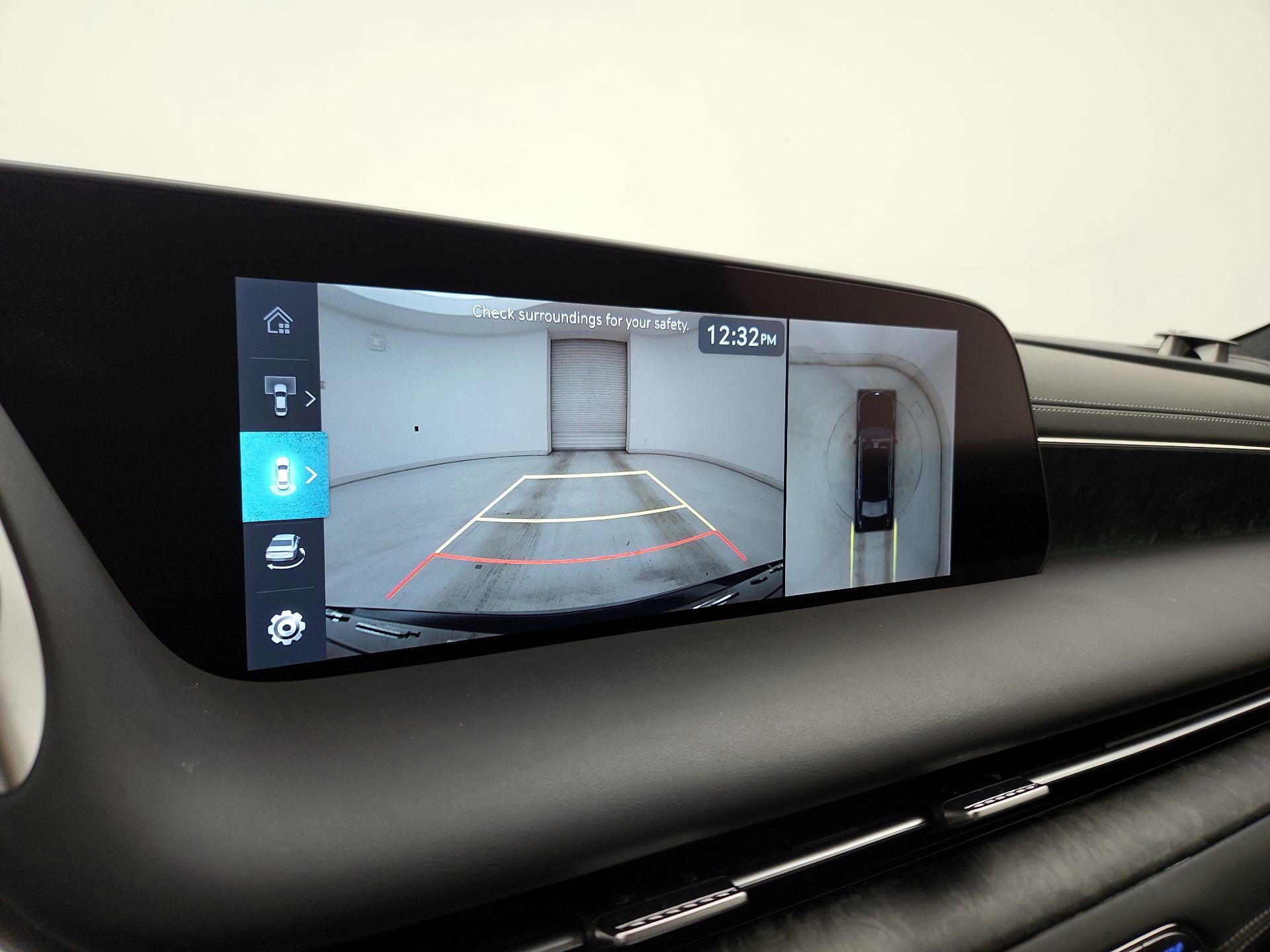 Thumbnail: 2023 Genesis G90 - 15