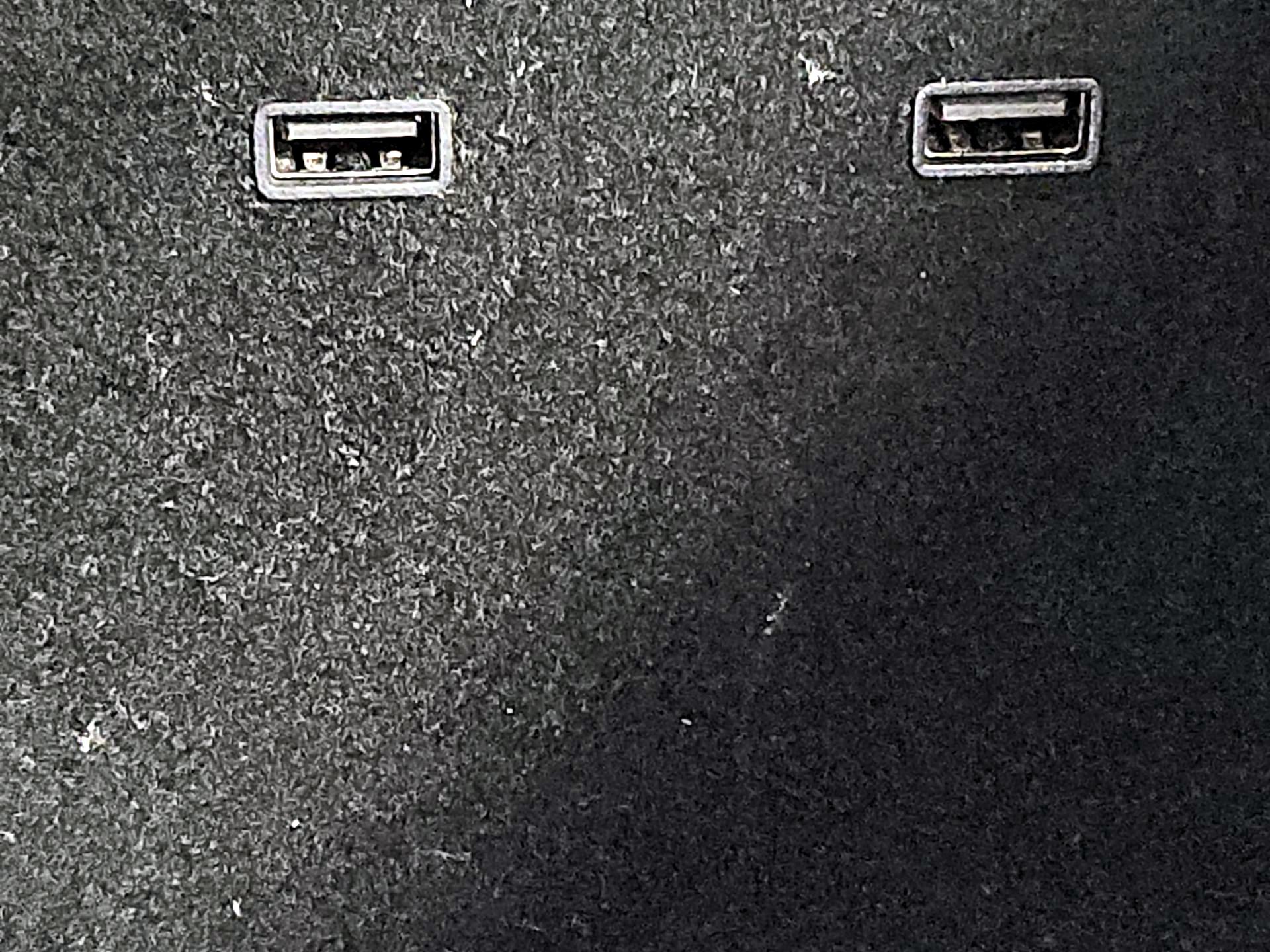 Thumbnail: 2020 Tesla Model 3 - 19