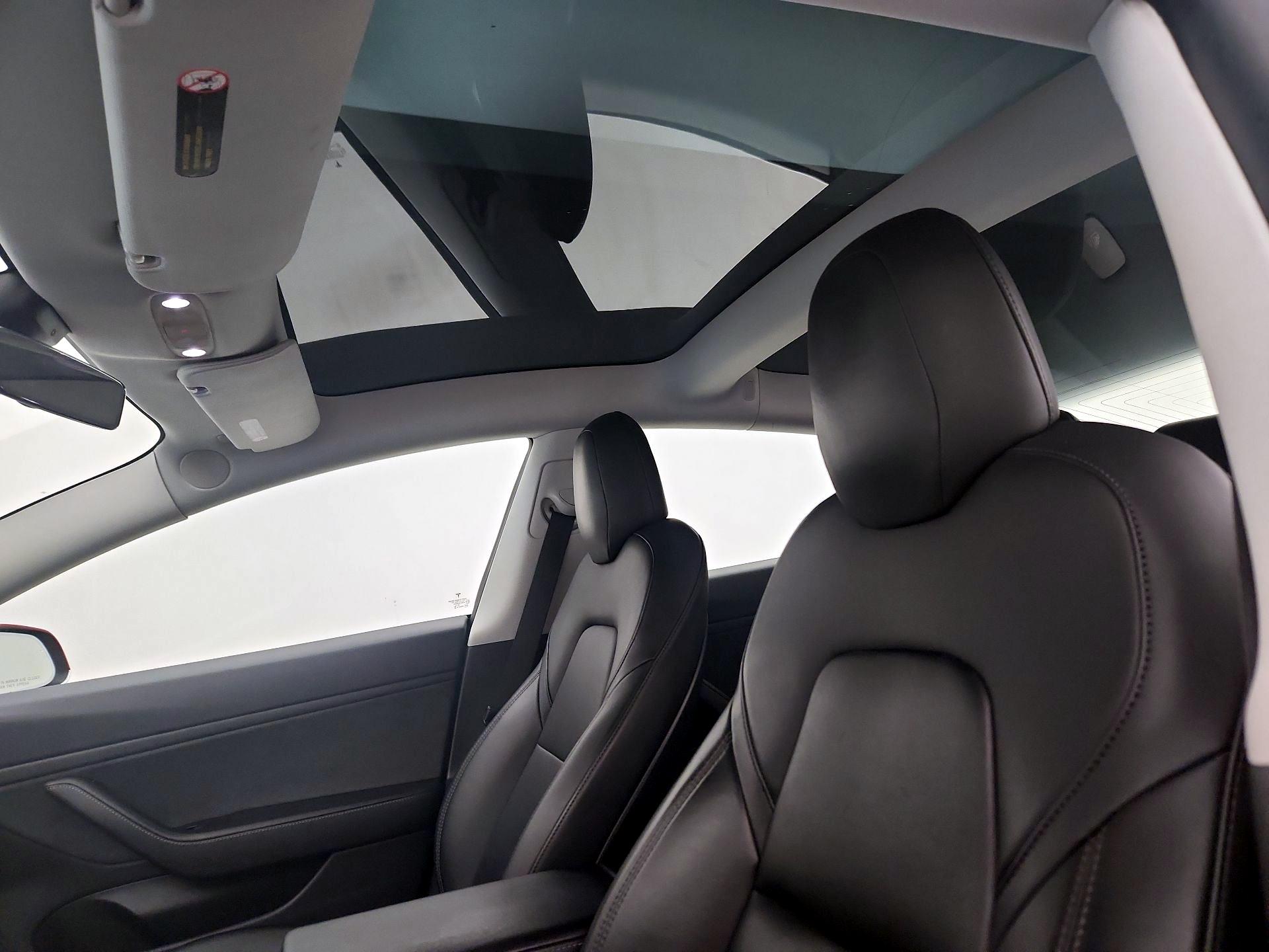 Thumbnail: 2020 Tesla Model 3 - 20