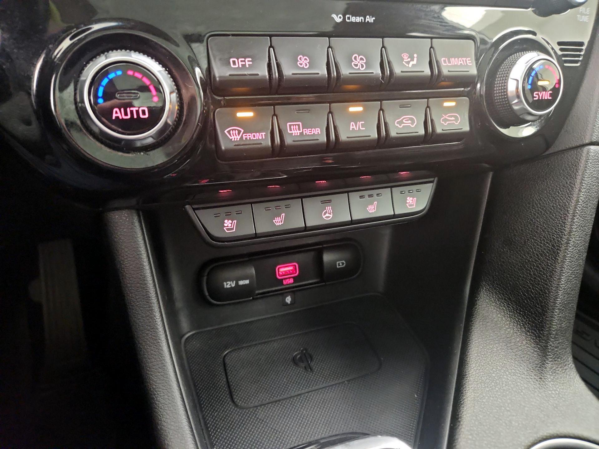 Thumbnail: 2021 Kia Sportage - 17