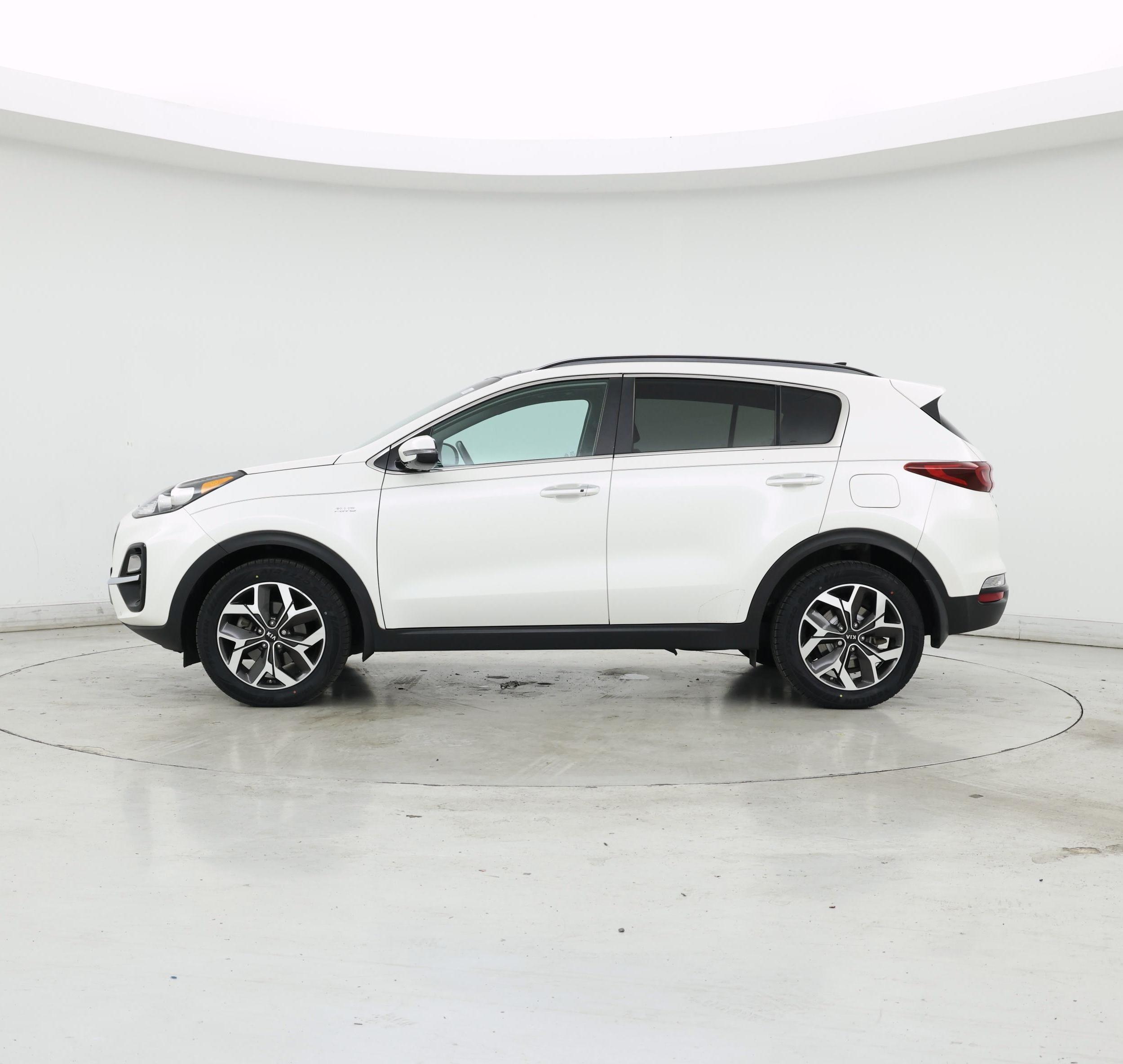 Thumbnail: 2021 Kia Sportage - 3